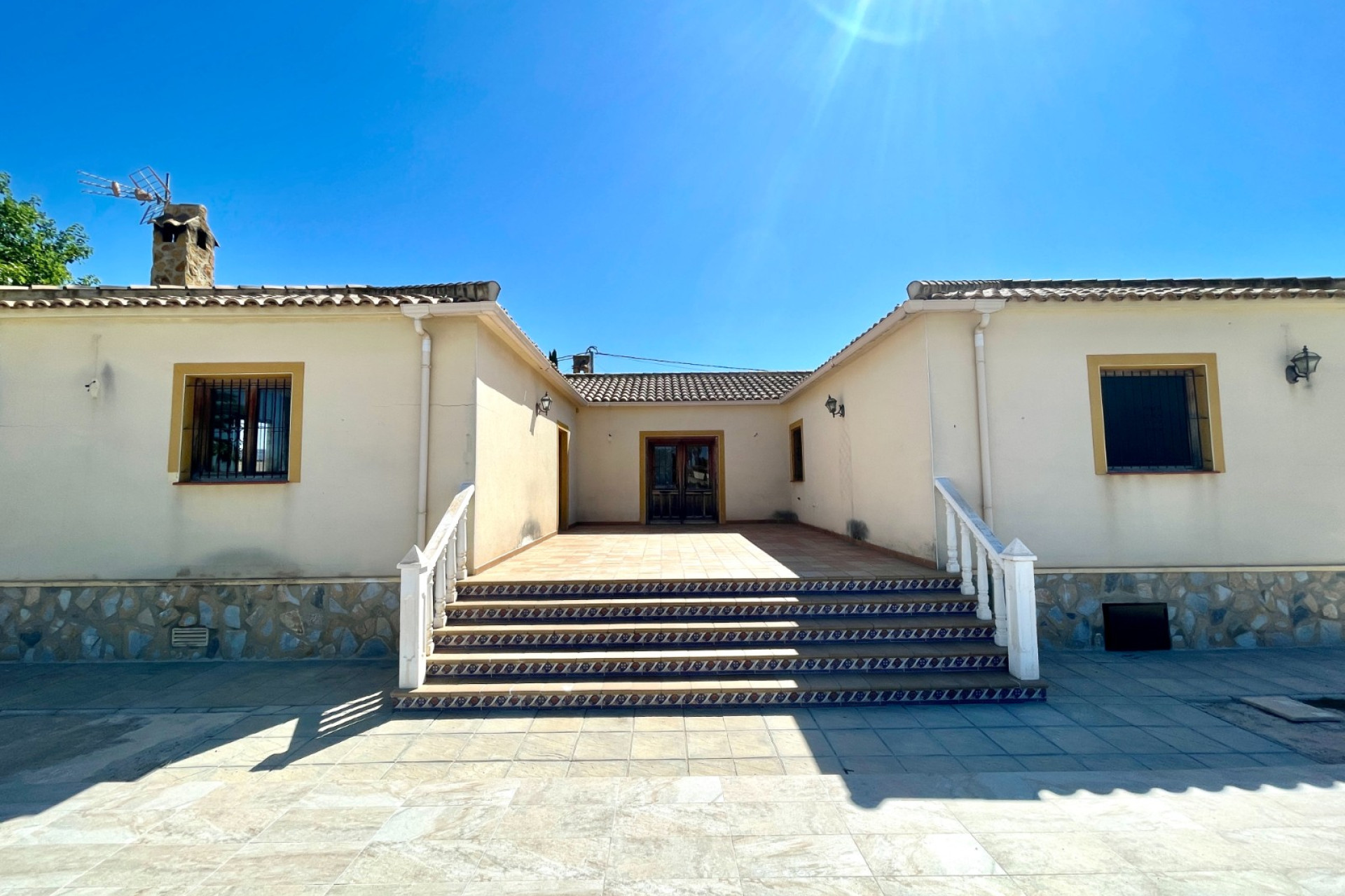 Resale - Villa -
Catral - Costa Blanca