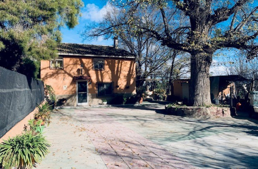 Resale - Villa -
Chinorlet