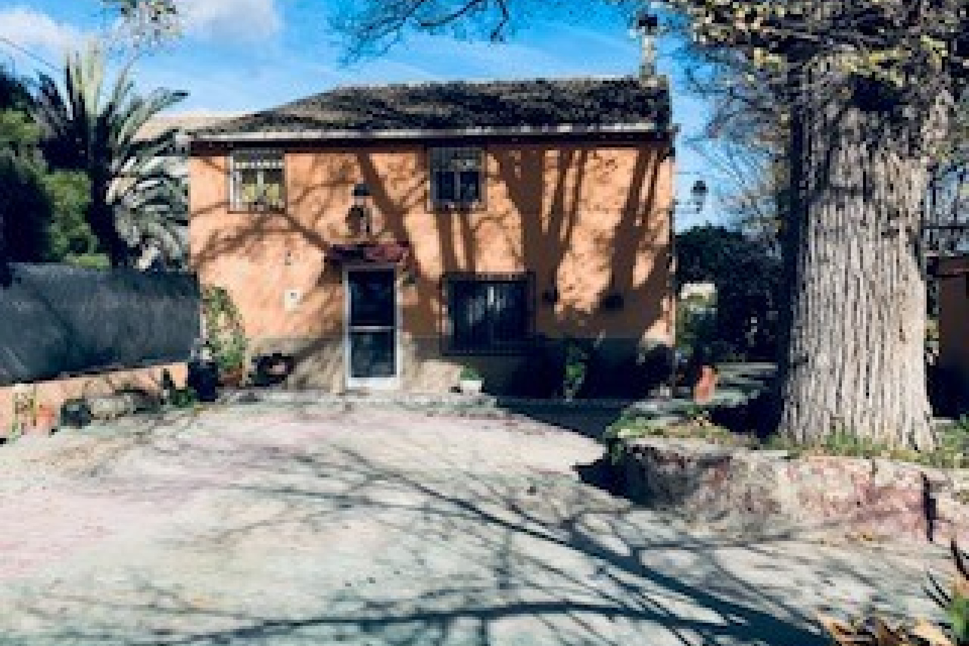 Resale - Villa -
Chinorlet