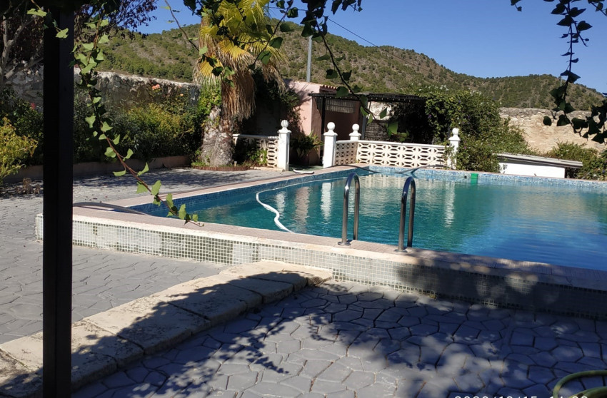 Resale - Villa -
Chinorlet