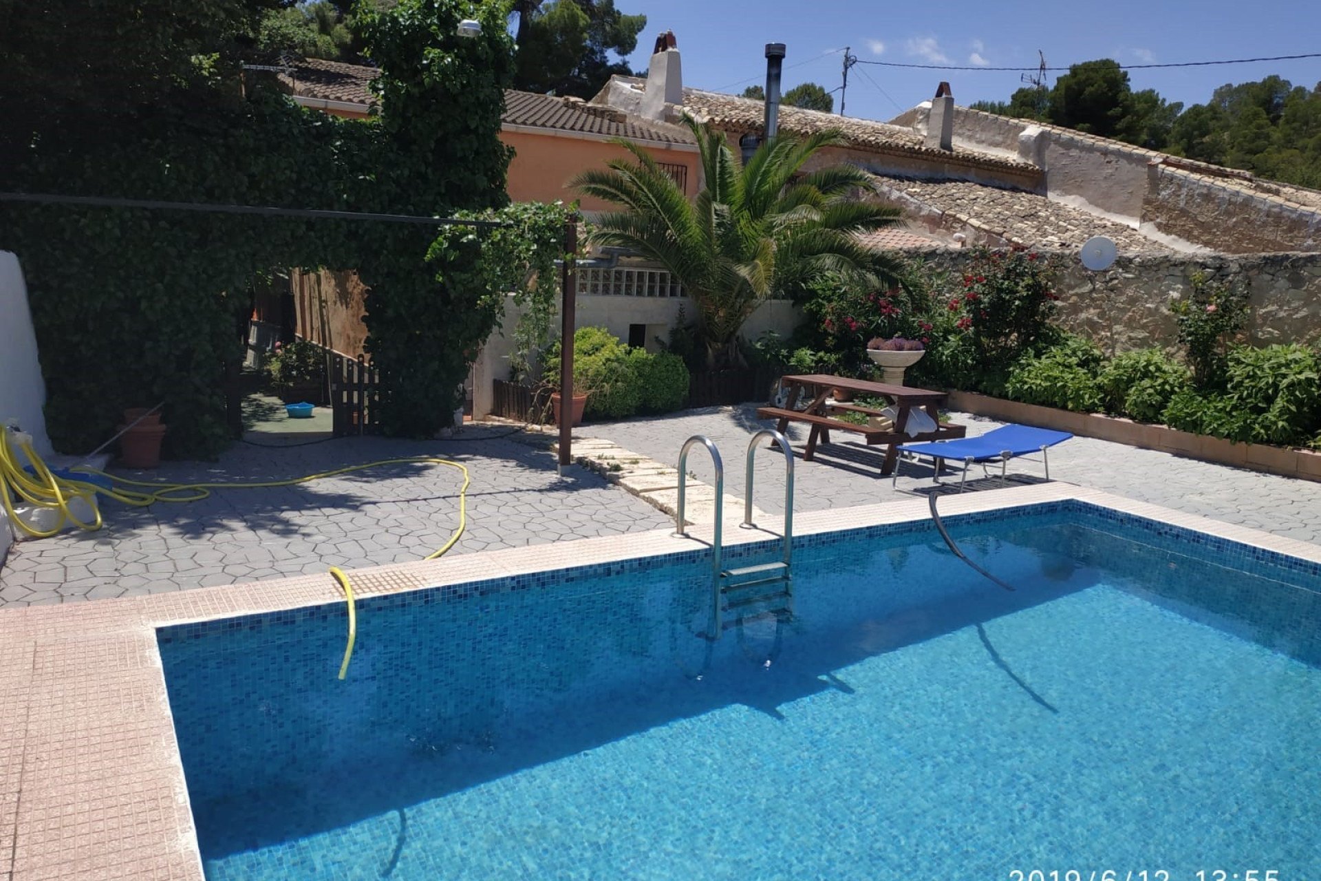 Resale - Villa -
Chinorlet