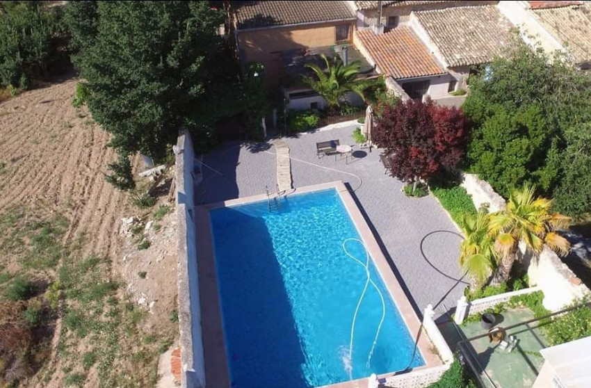 Resale - Villa -
Chinorlet