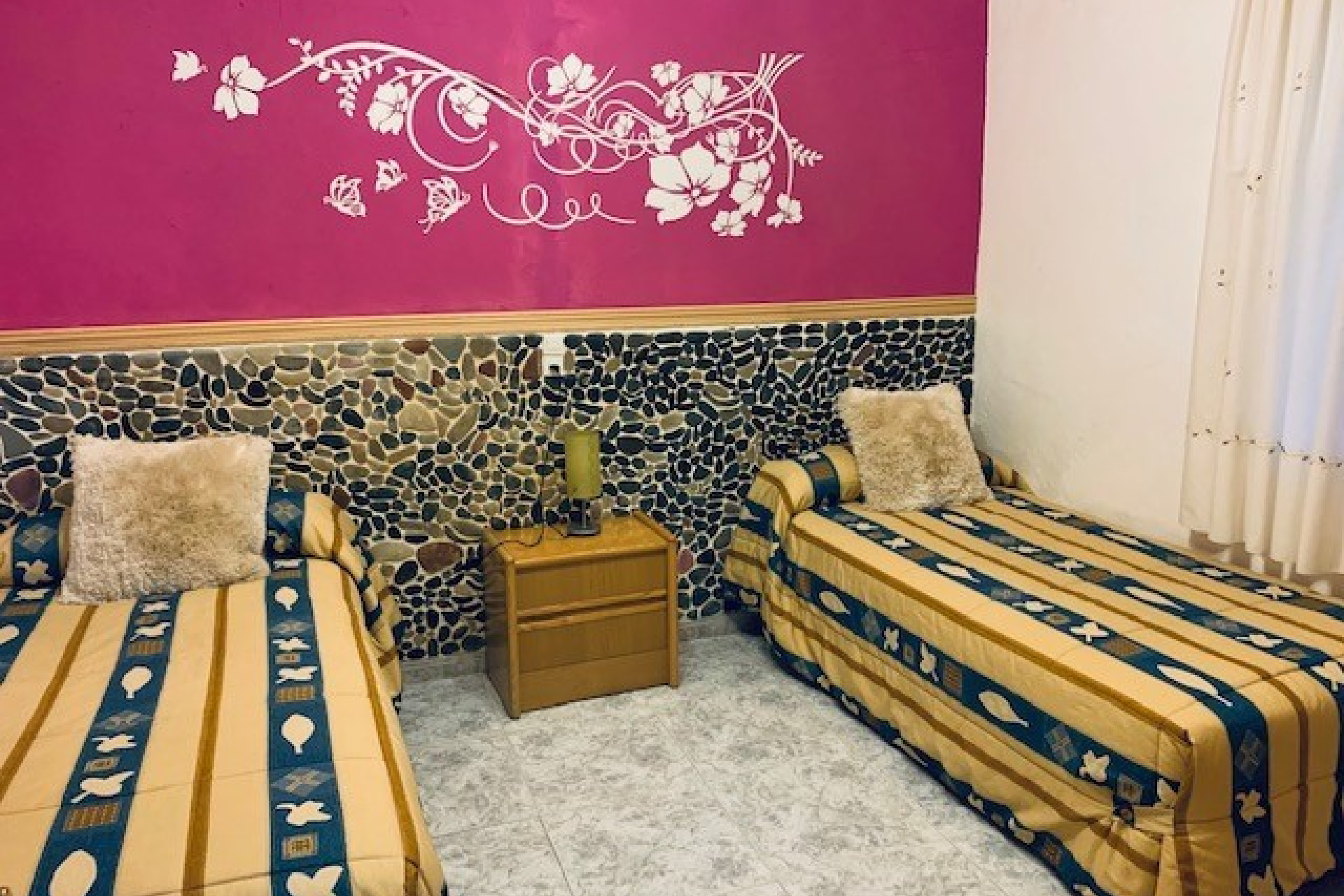 Resale - Villa -
Chinorlet