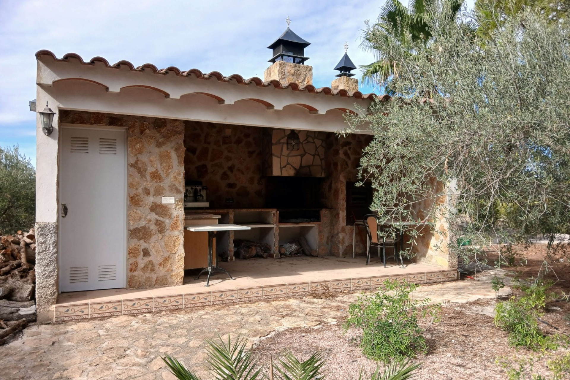 Resale - Villa -
Cieza