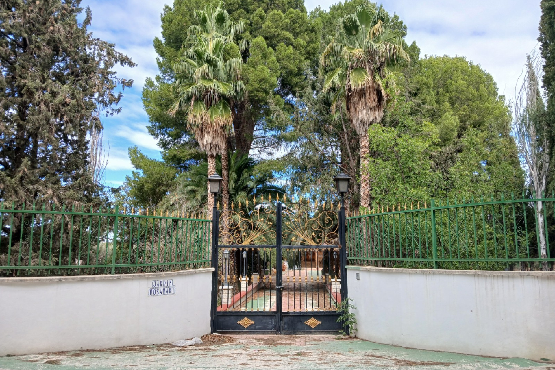 Resale - Villa -
Cieza