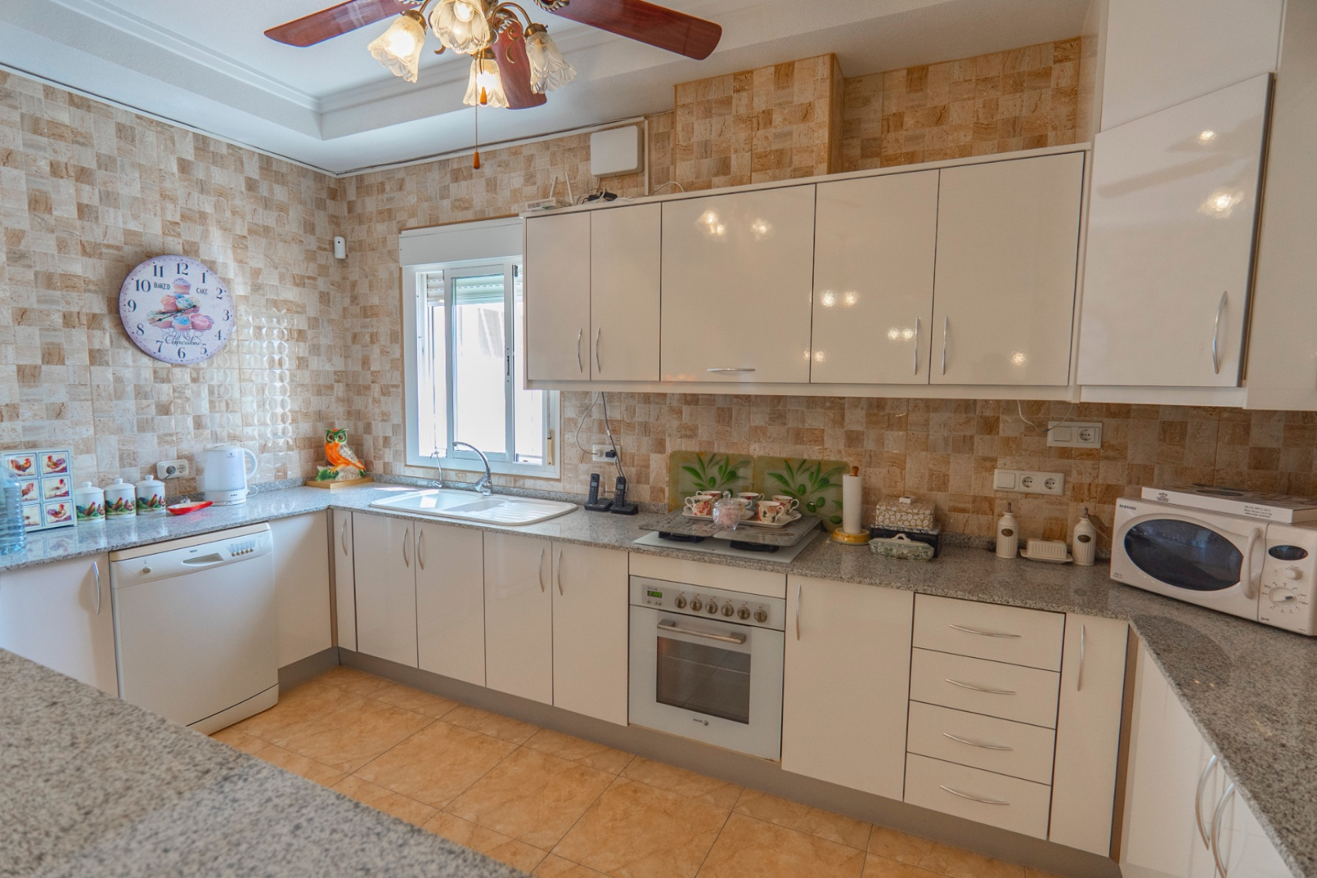 Resale - Villa -
Ciudad Quesada - Campo De Golf La Marquesa