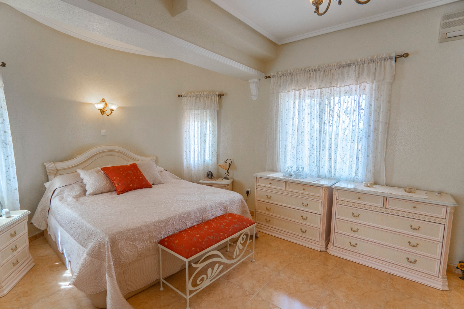 Resale - Villa -
Ciudad Quesada - Campo De Golf La Marquesa
