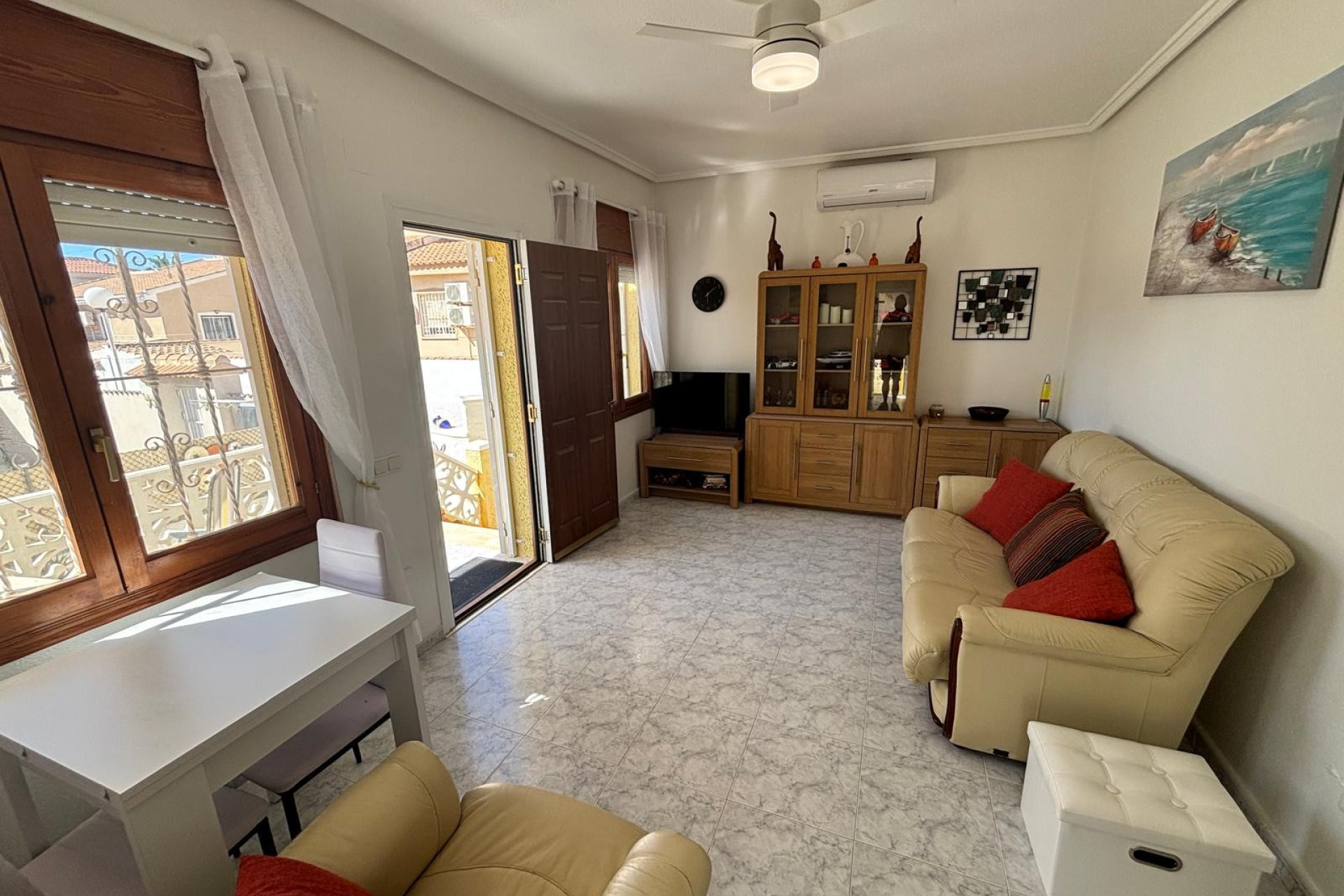 Resale - Villa -
Ciudad Quesada - Costa Blanca