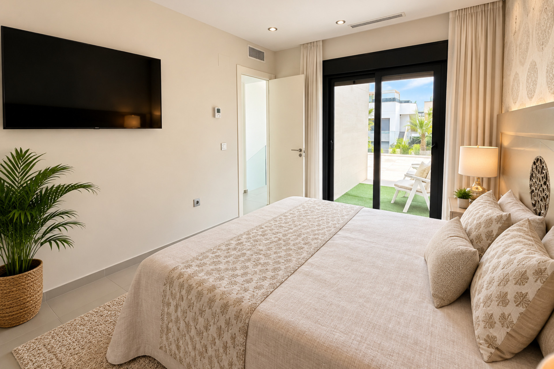 Resale - Villa -
Ciudad Quesada - Costa Blanca