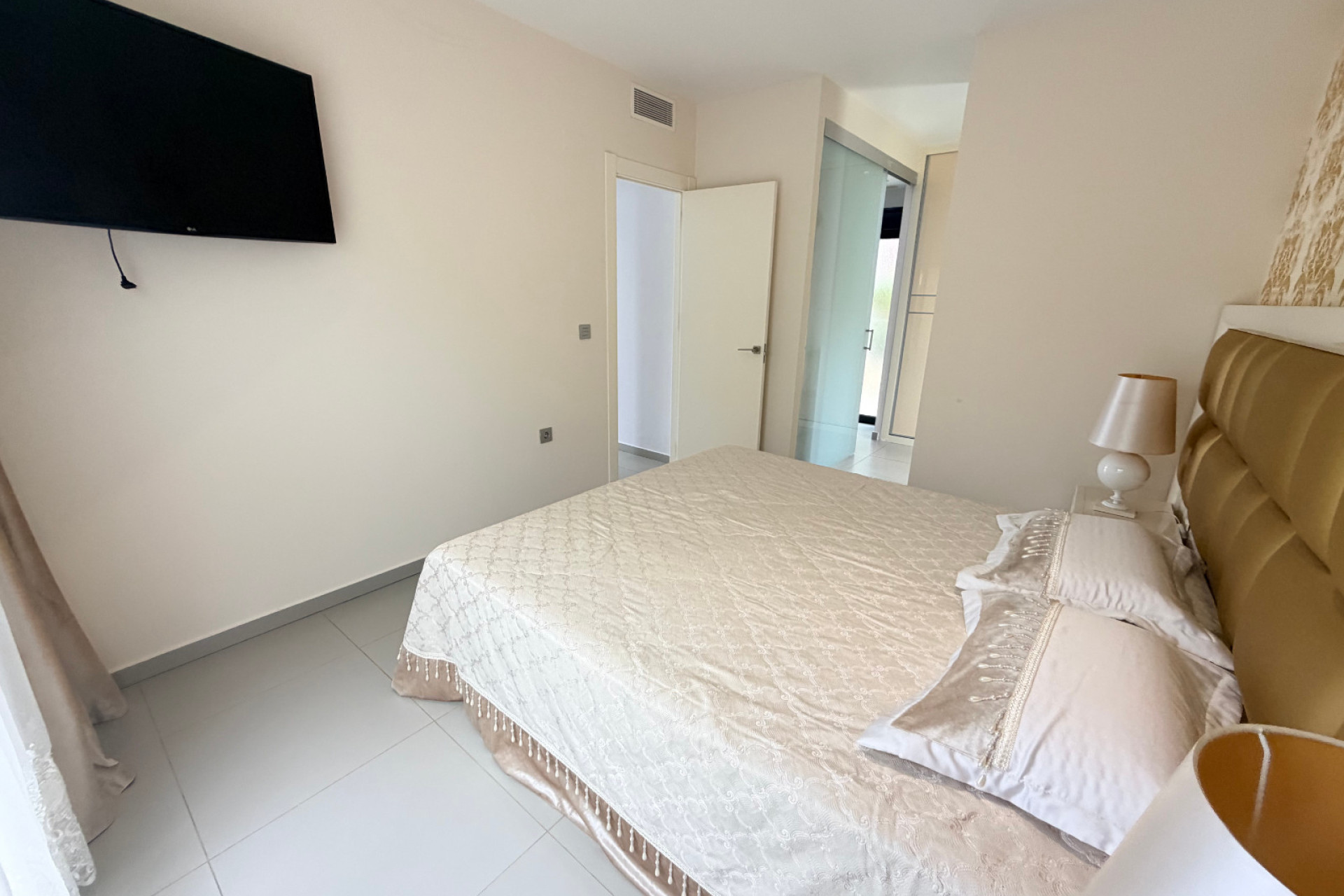 Resale - Villa -
Ciudad Quesada - Costa Blanca