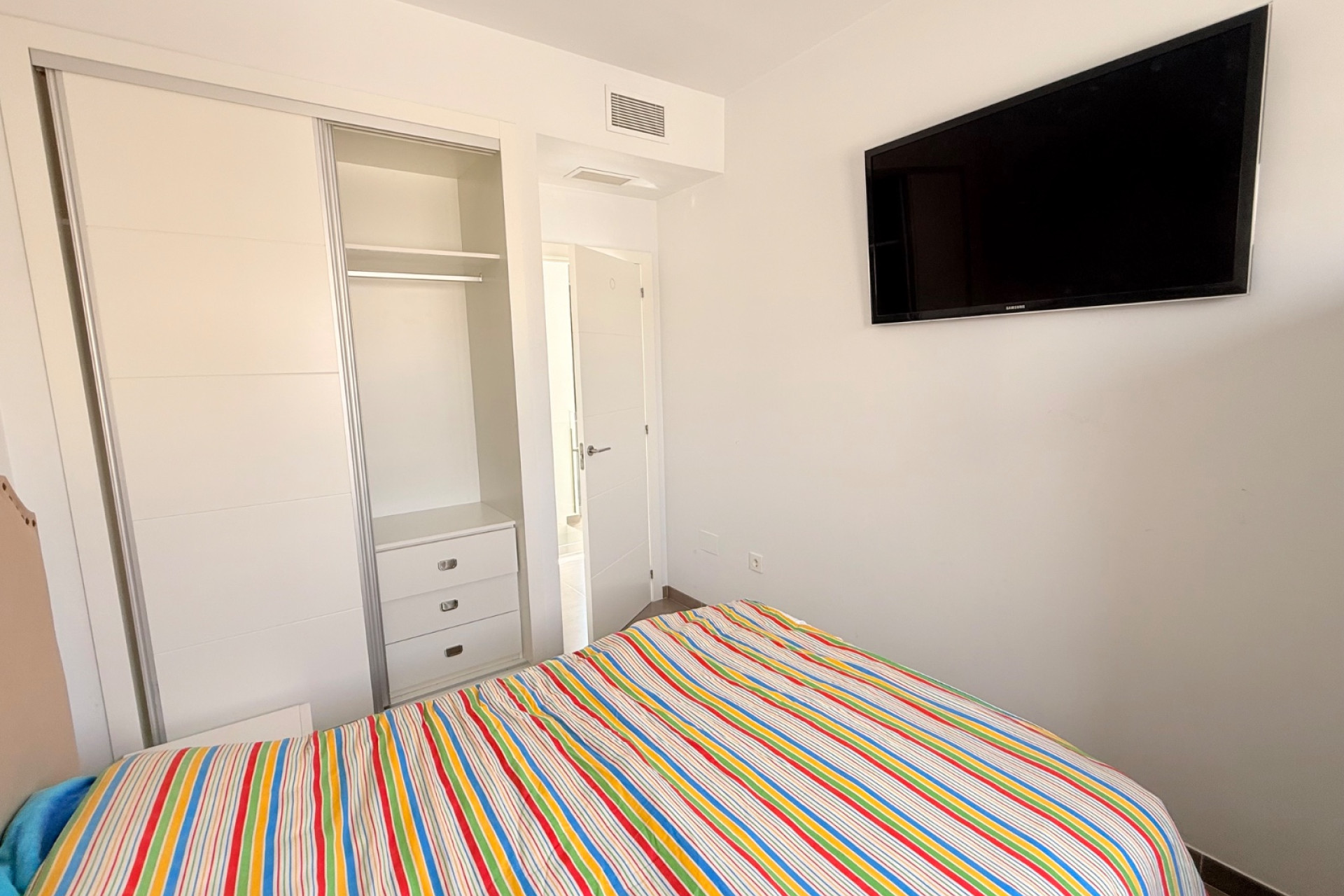 Resale - Villa -
Ciudad Quesada - Pueblo Bravo