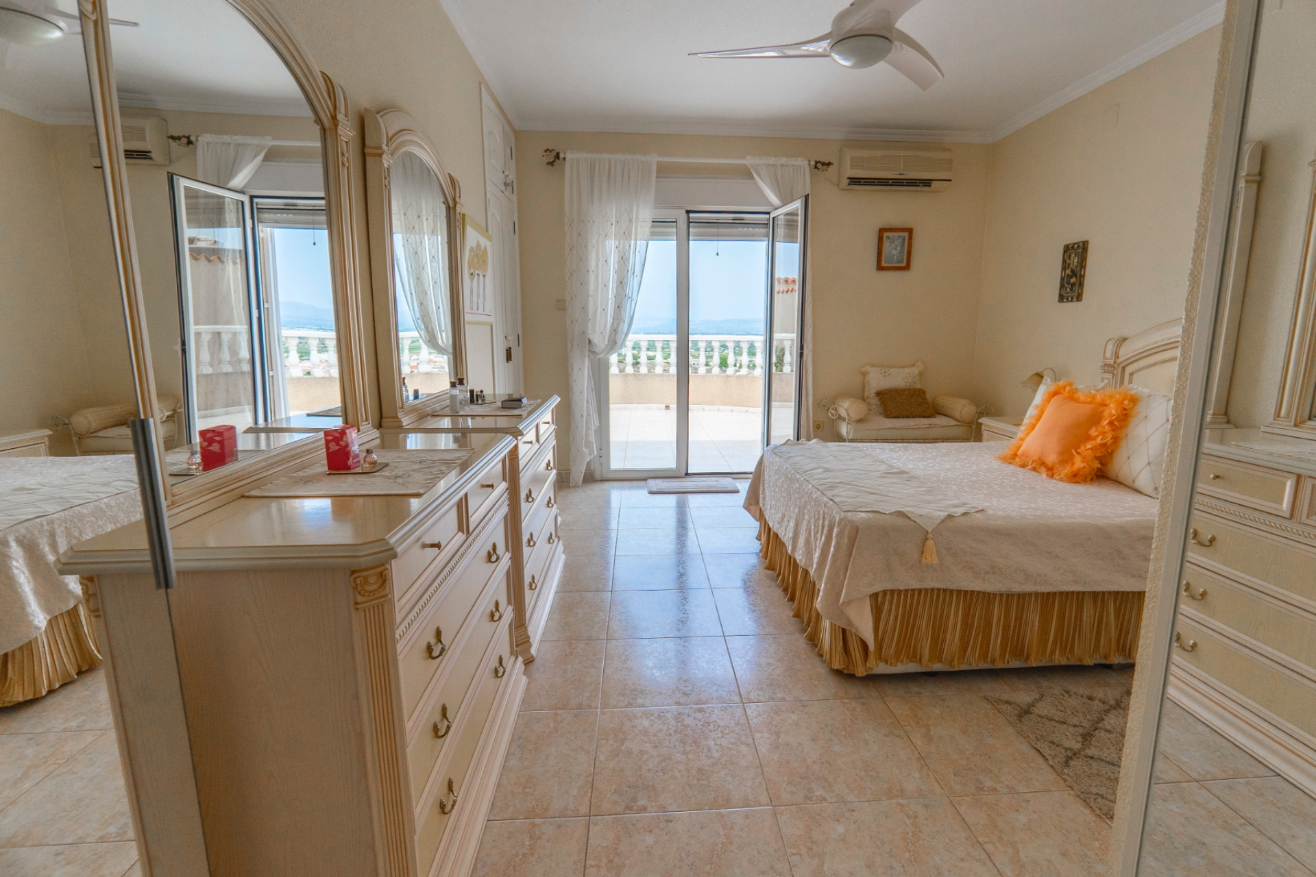 Resale - Villa -
Ciudad Quesada - Rojales