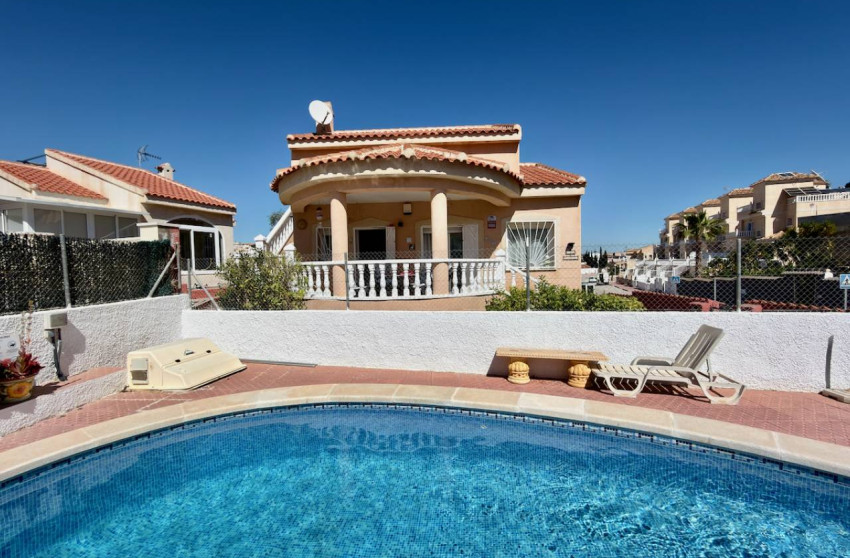 Resale - Villa -
Ciudad Quesada - Rojales