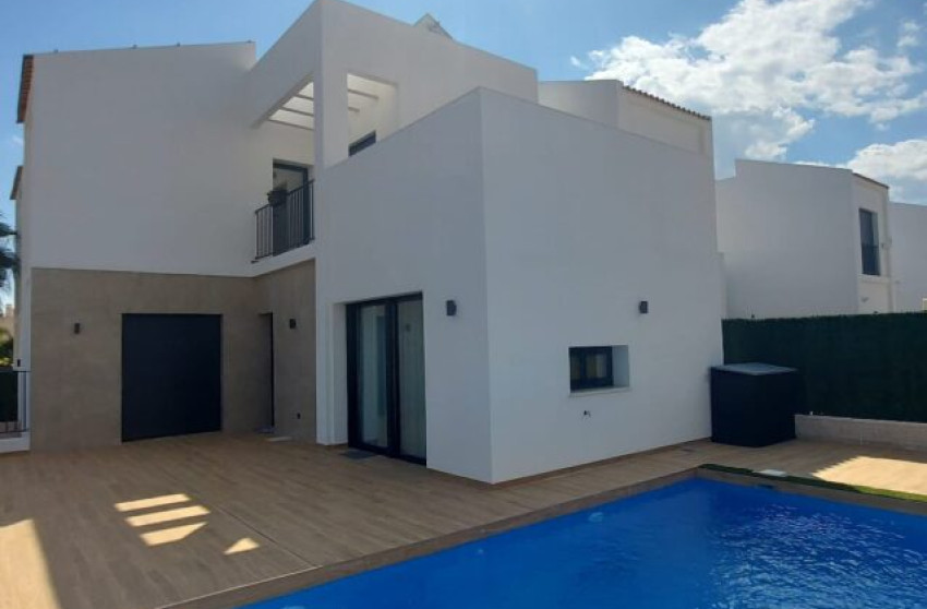 Resale - Villa -
Ciudad Quesada