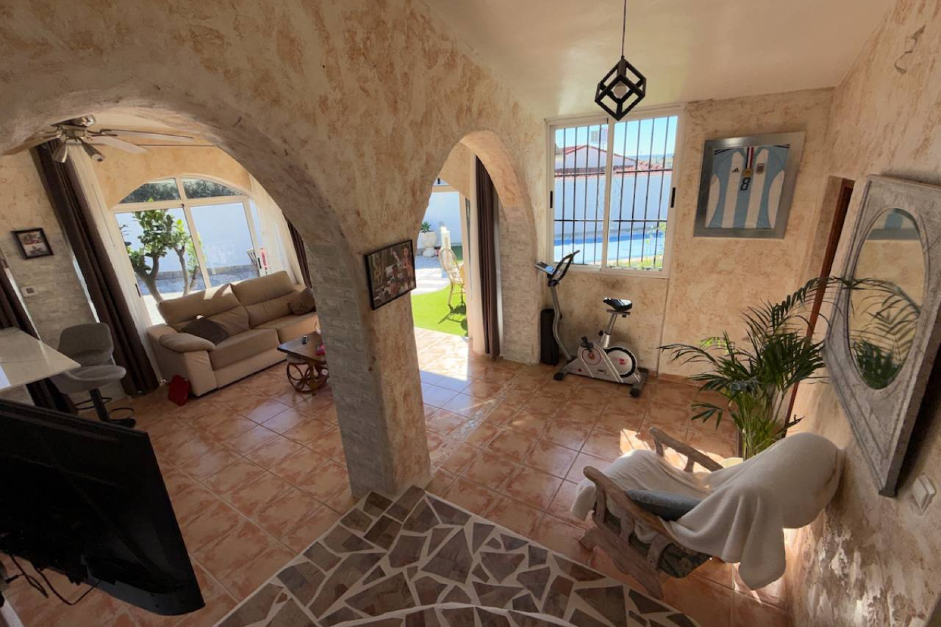 Resale - Villa -
Ciudad Quesada