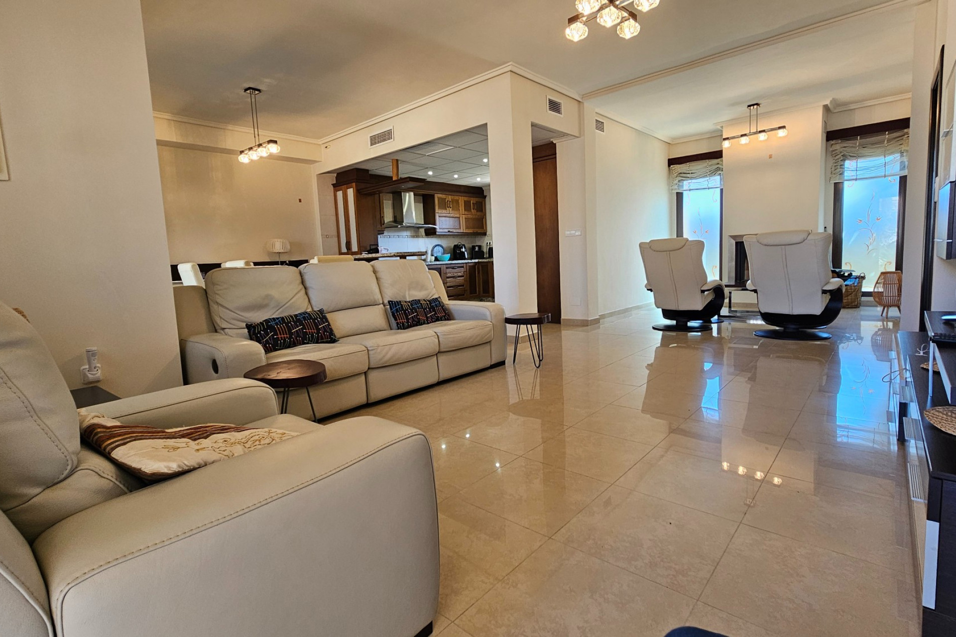 Resale - Villa -
Ciudad Quesada