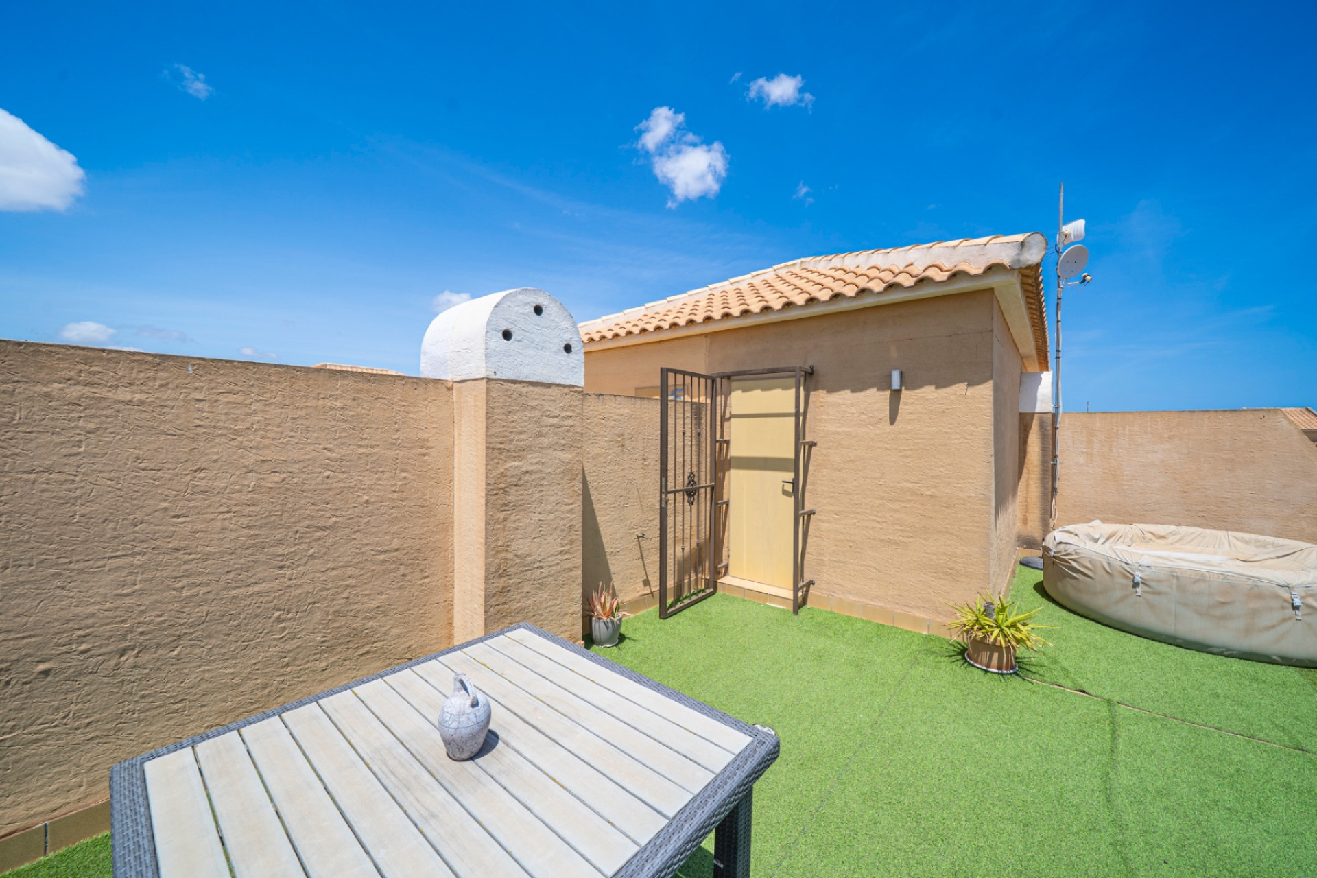 Resale - Villa -
Ciudad Quesada