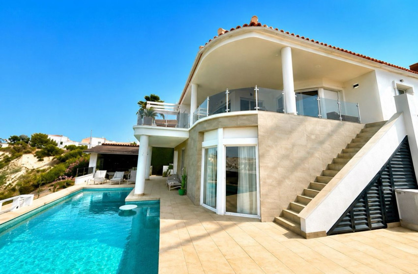 Resale - Villa -
Ciudad Quesada