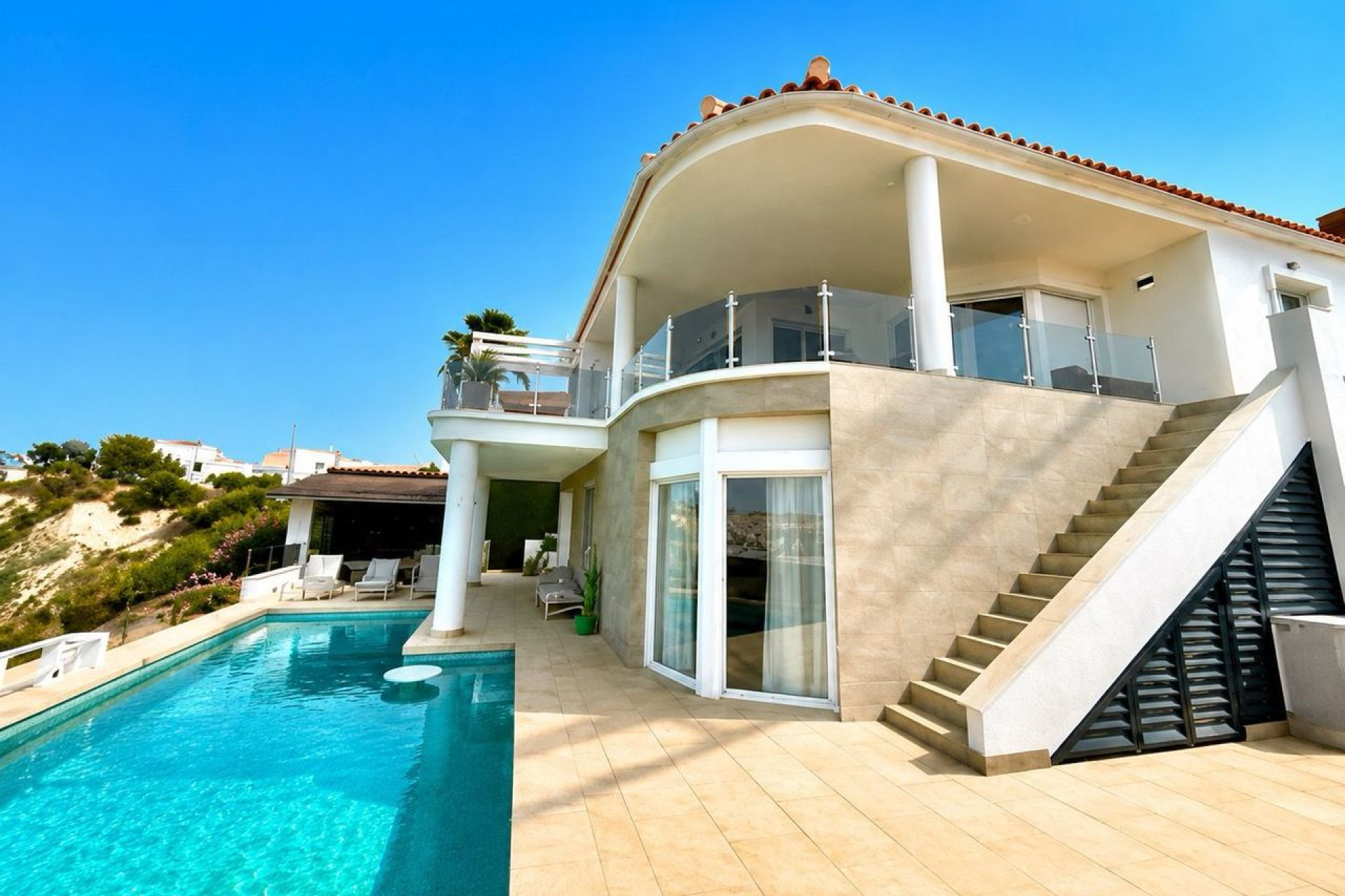 Resale - Villa -
Ciudad Quesada