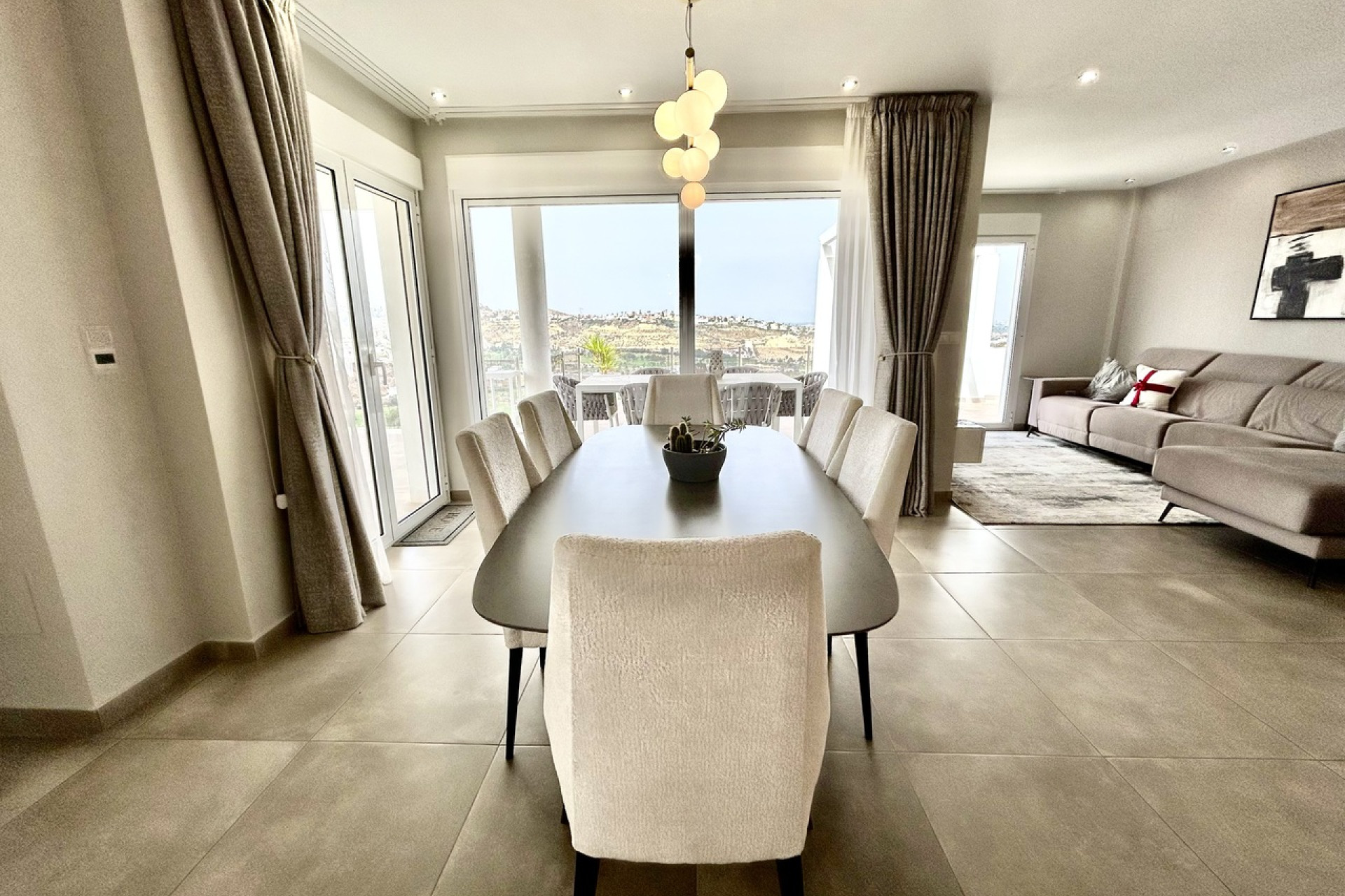 Resale - Villa -
Ciudad Quesada