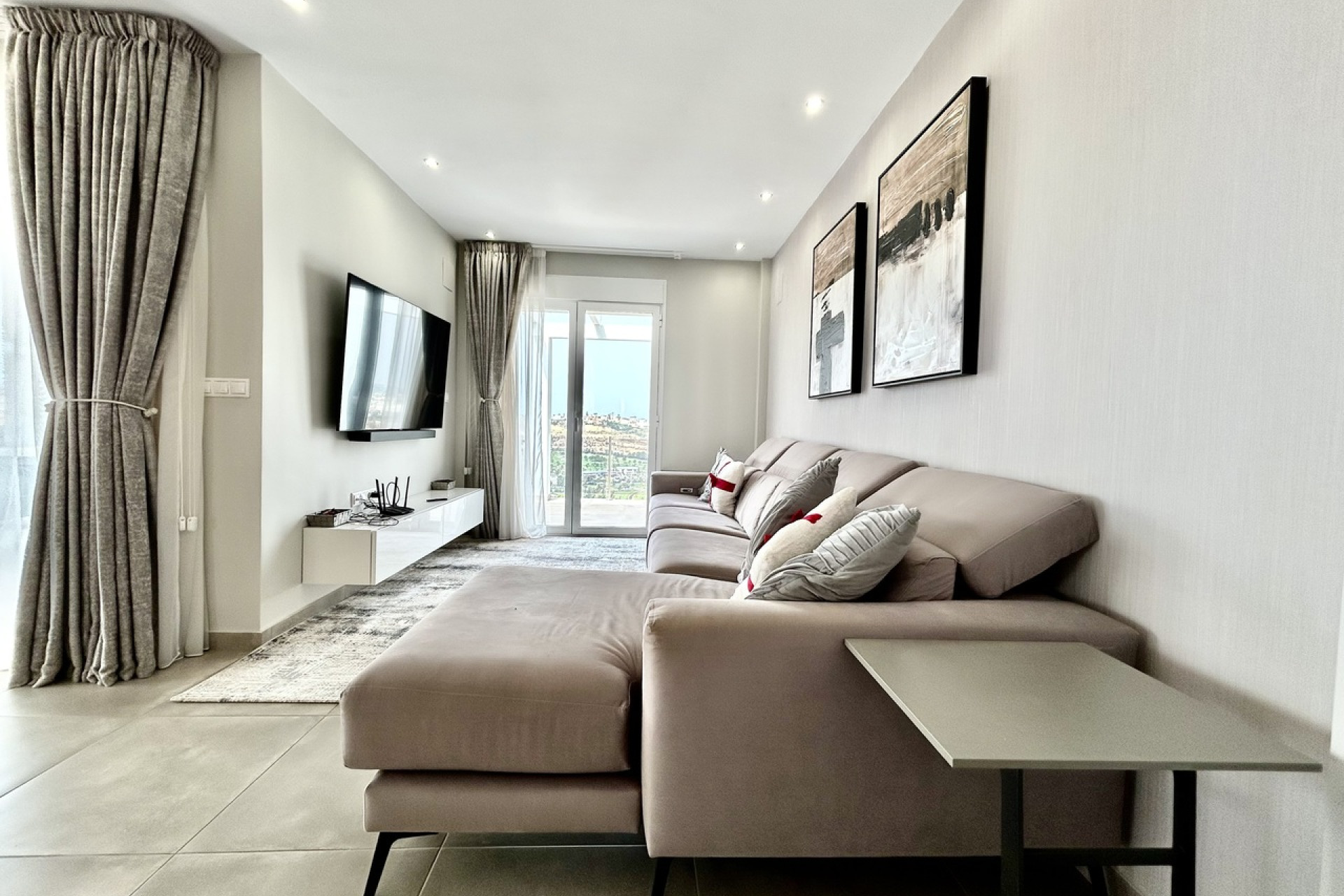 Resale - Villa -
Ciudad Quesada
