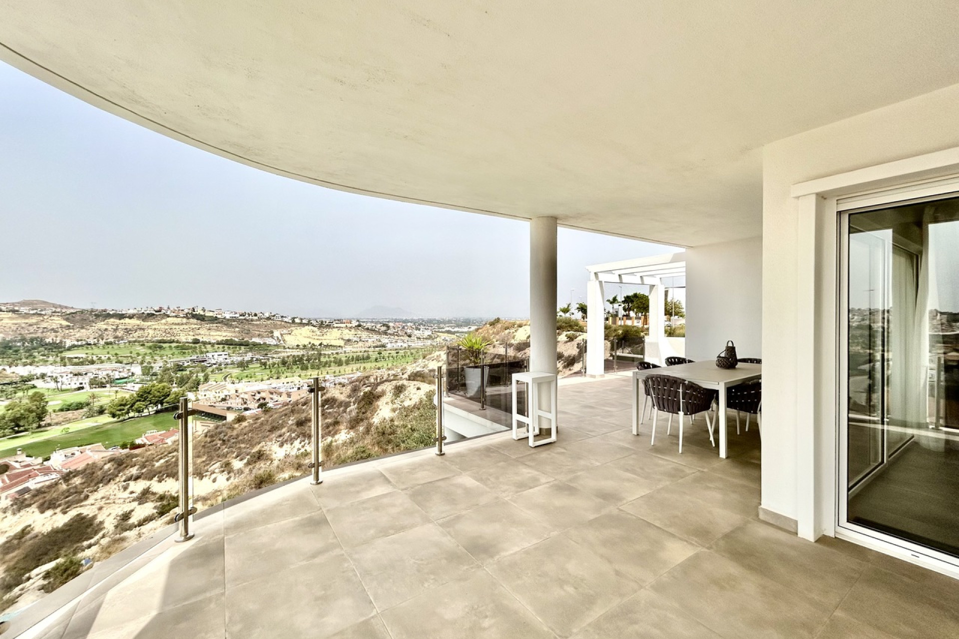 Resale - Villa -
Ciudad Quesada