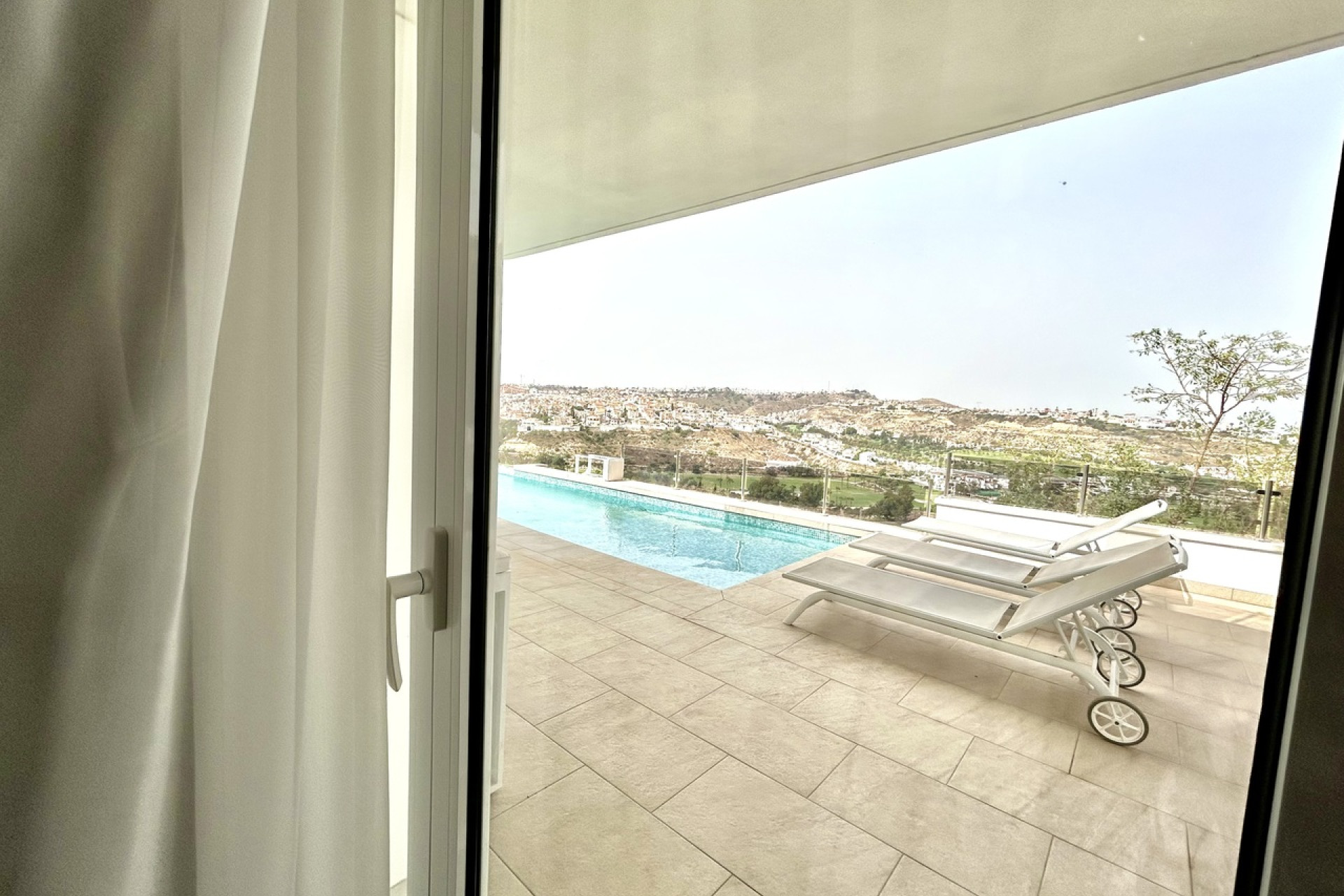 Resale - Villa -
Ciudad Quesada