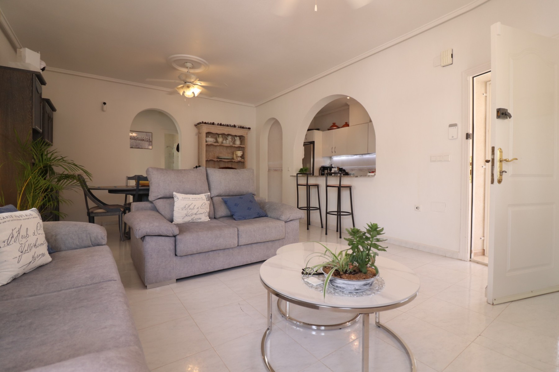 Resale - Villa -
Ciudad Quesada
