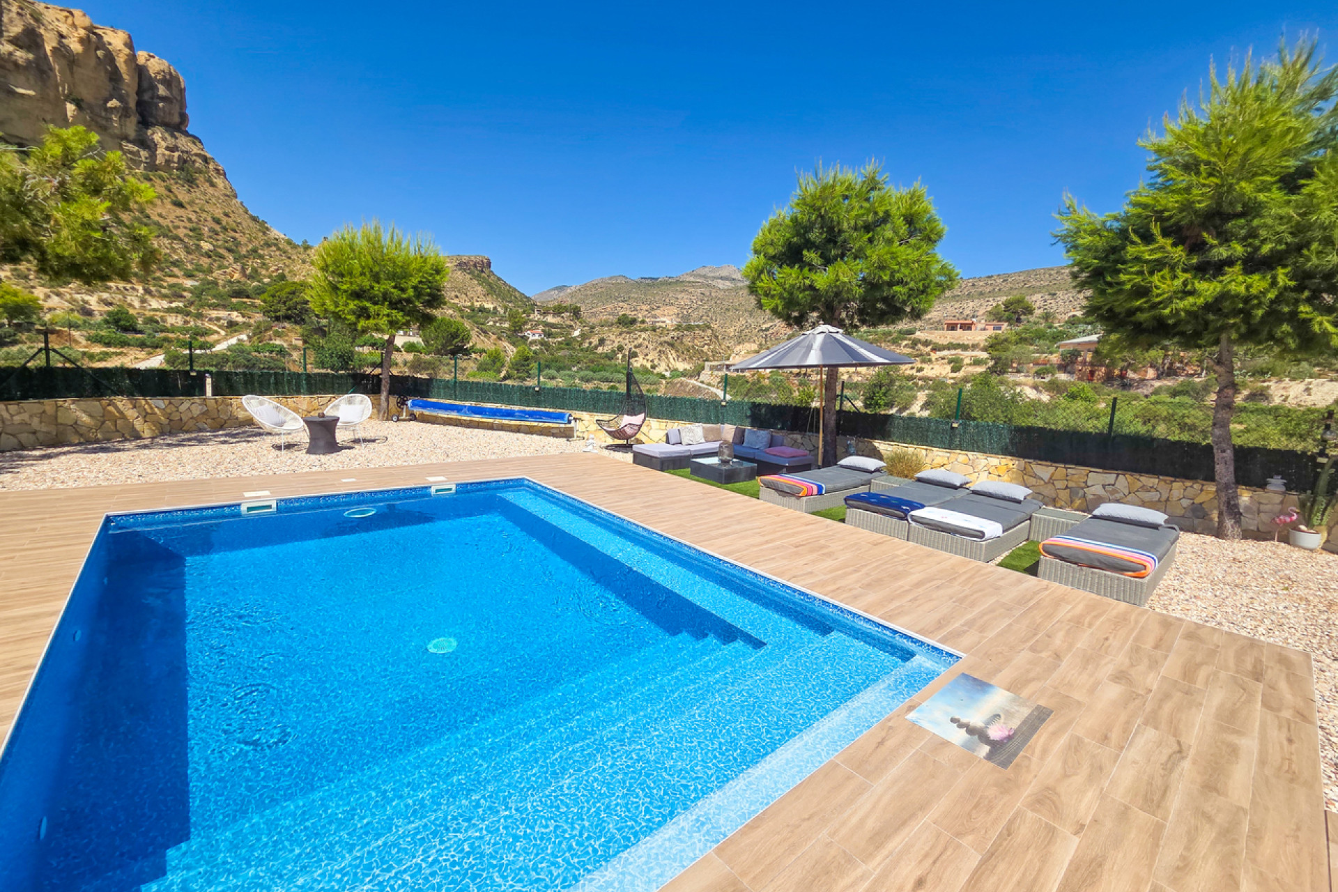 Resale - Villa -
Crevillente - Inland