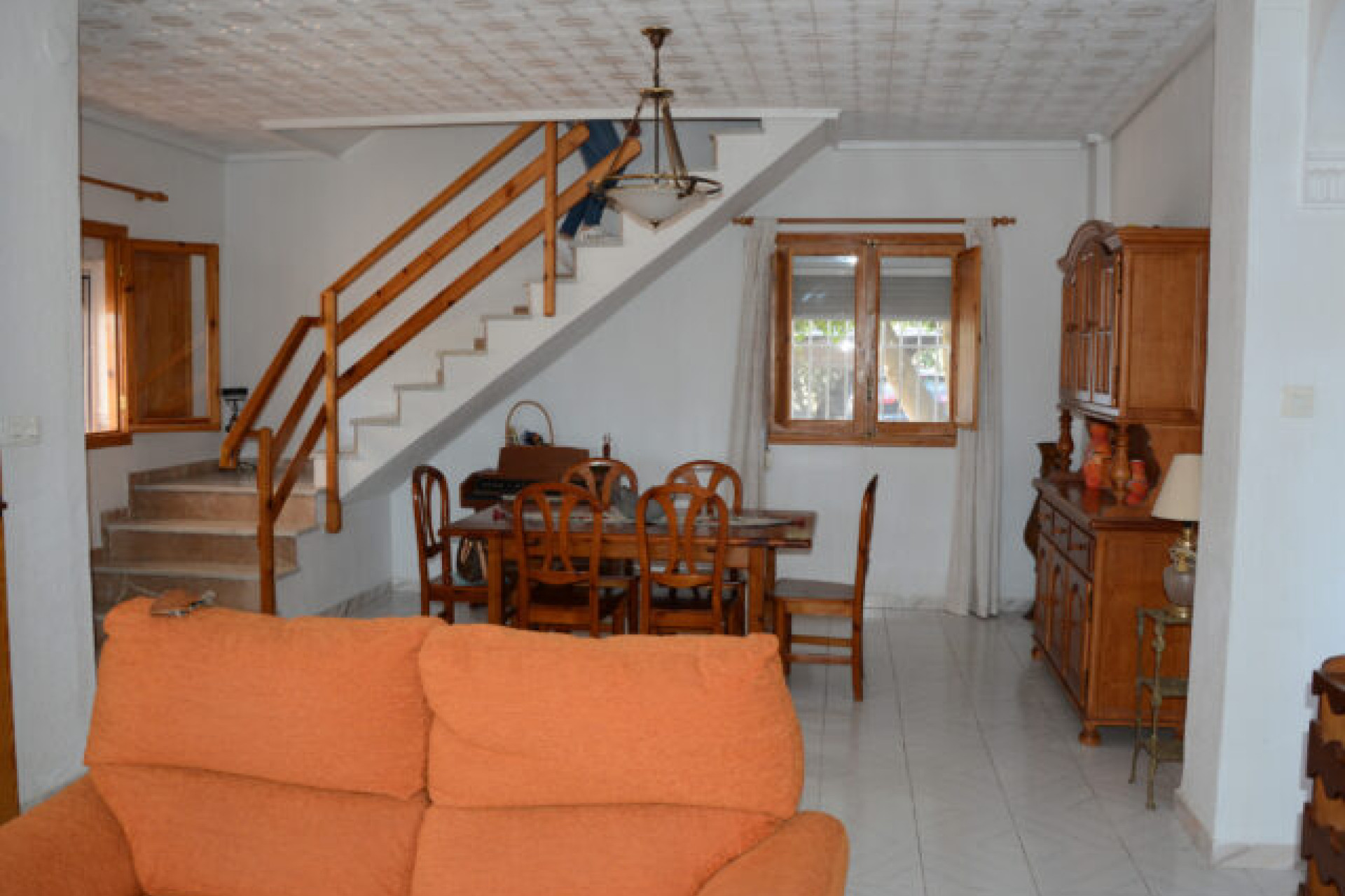 Resale - Villa -
Crevillente