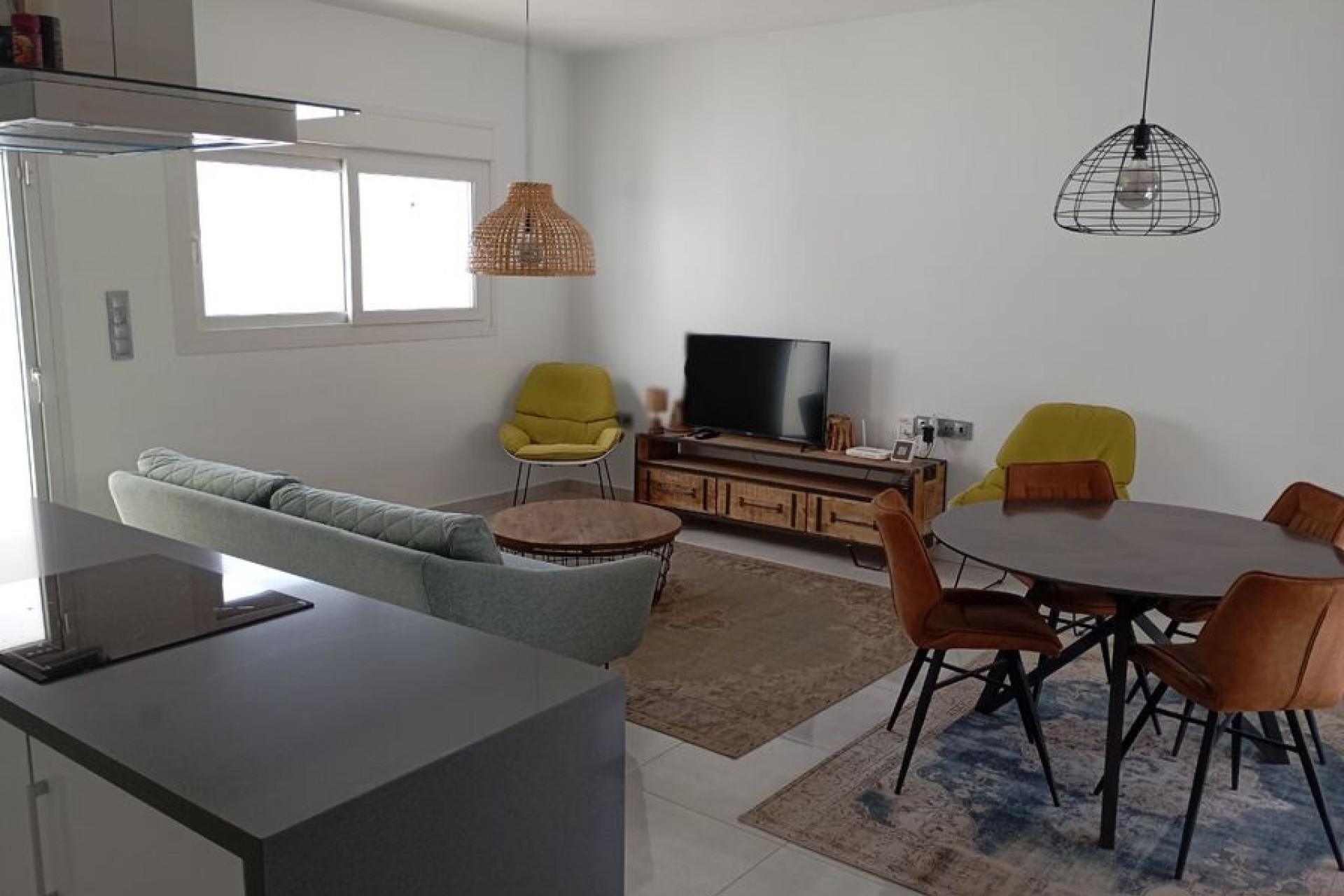 Resale - Villa -
Daya Vieja - Costa Blanca