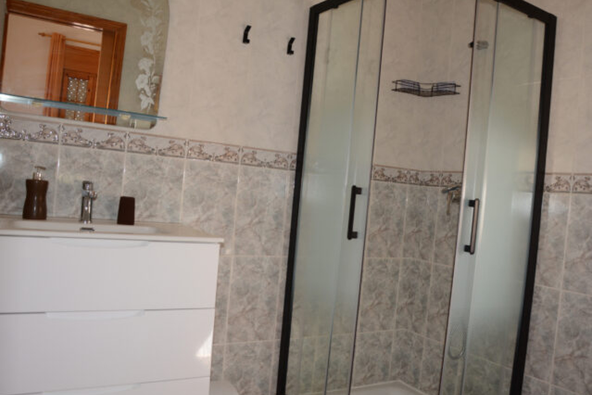 Resale - Villa -
Daya Vieja