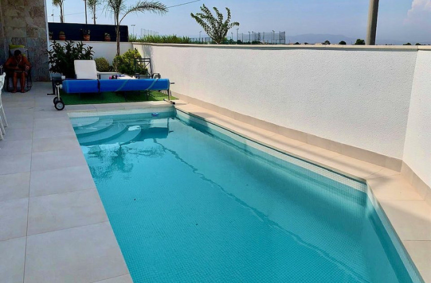 Resale - Villa -
Daya Vieja