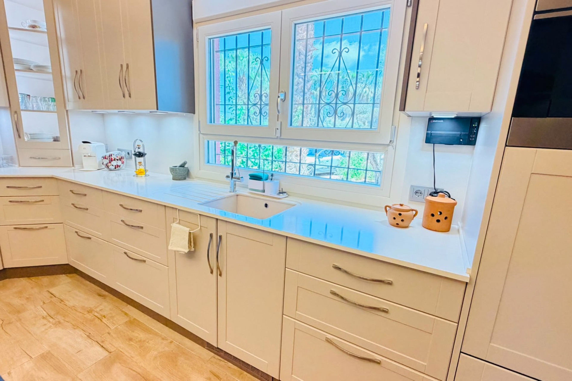 Resale - Villa -
Daya Vieja