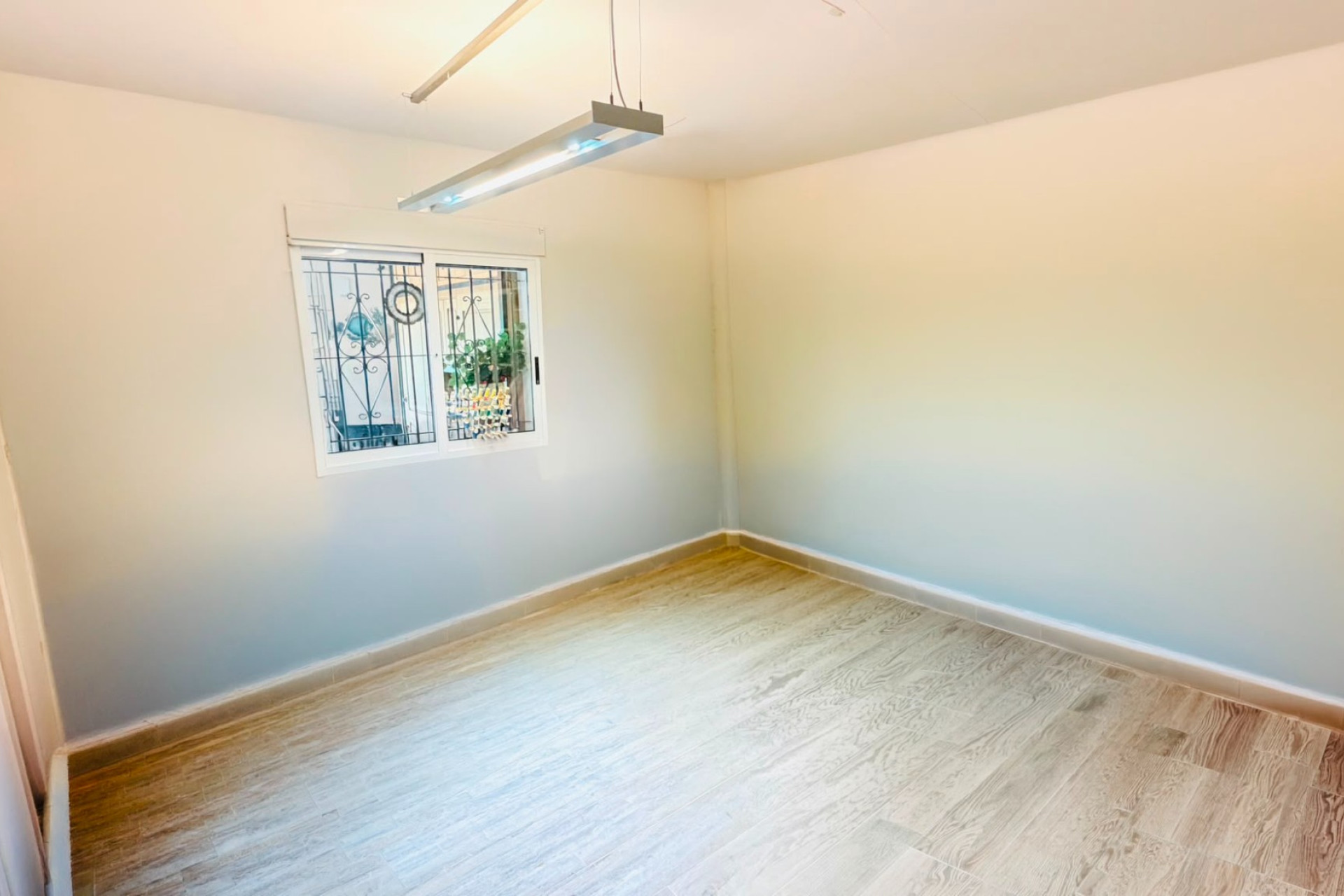 Resale - Villa -
Daya Vieja