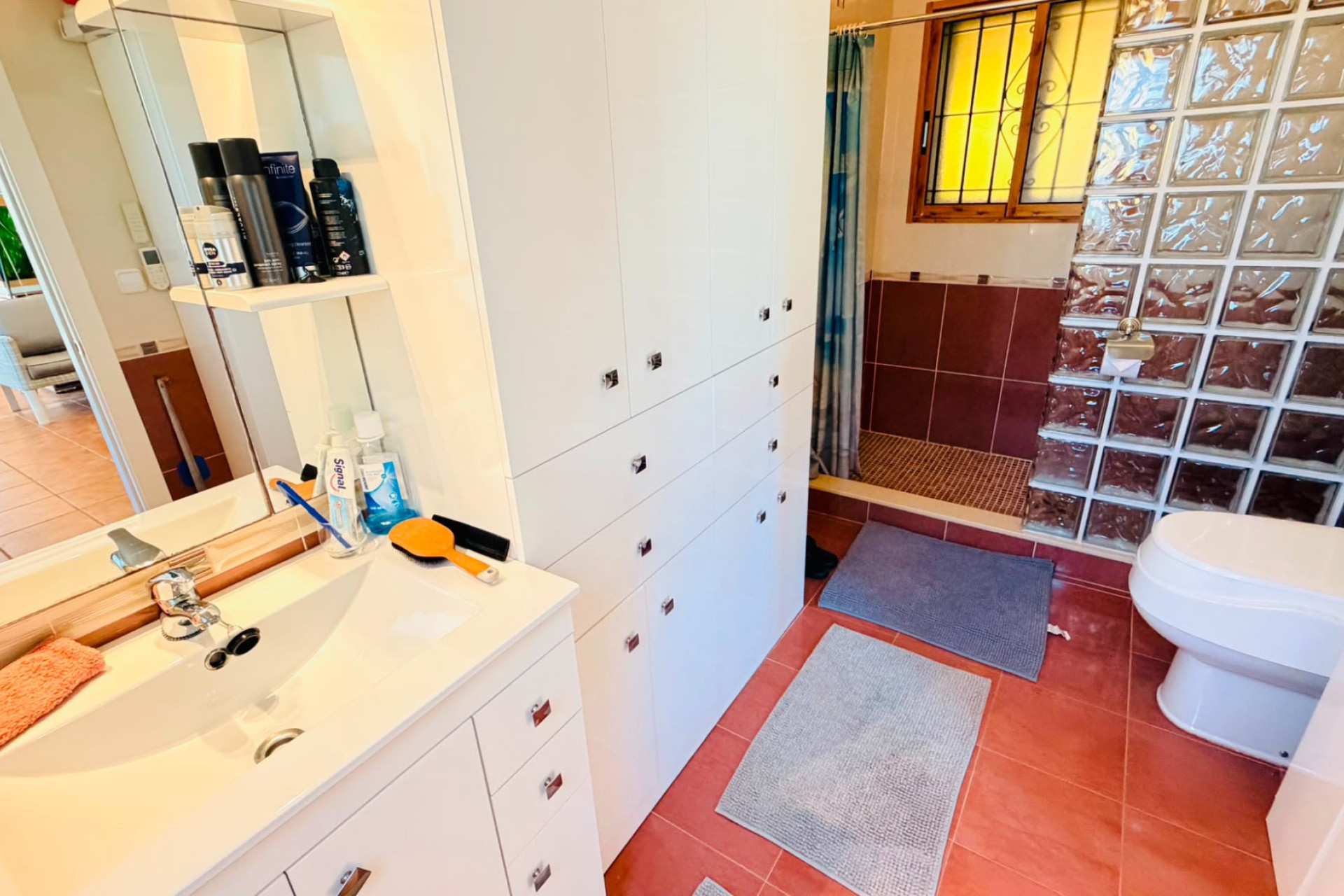 Resale - Villa -
Daya Vieja