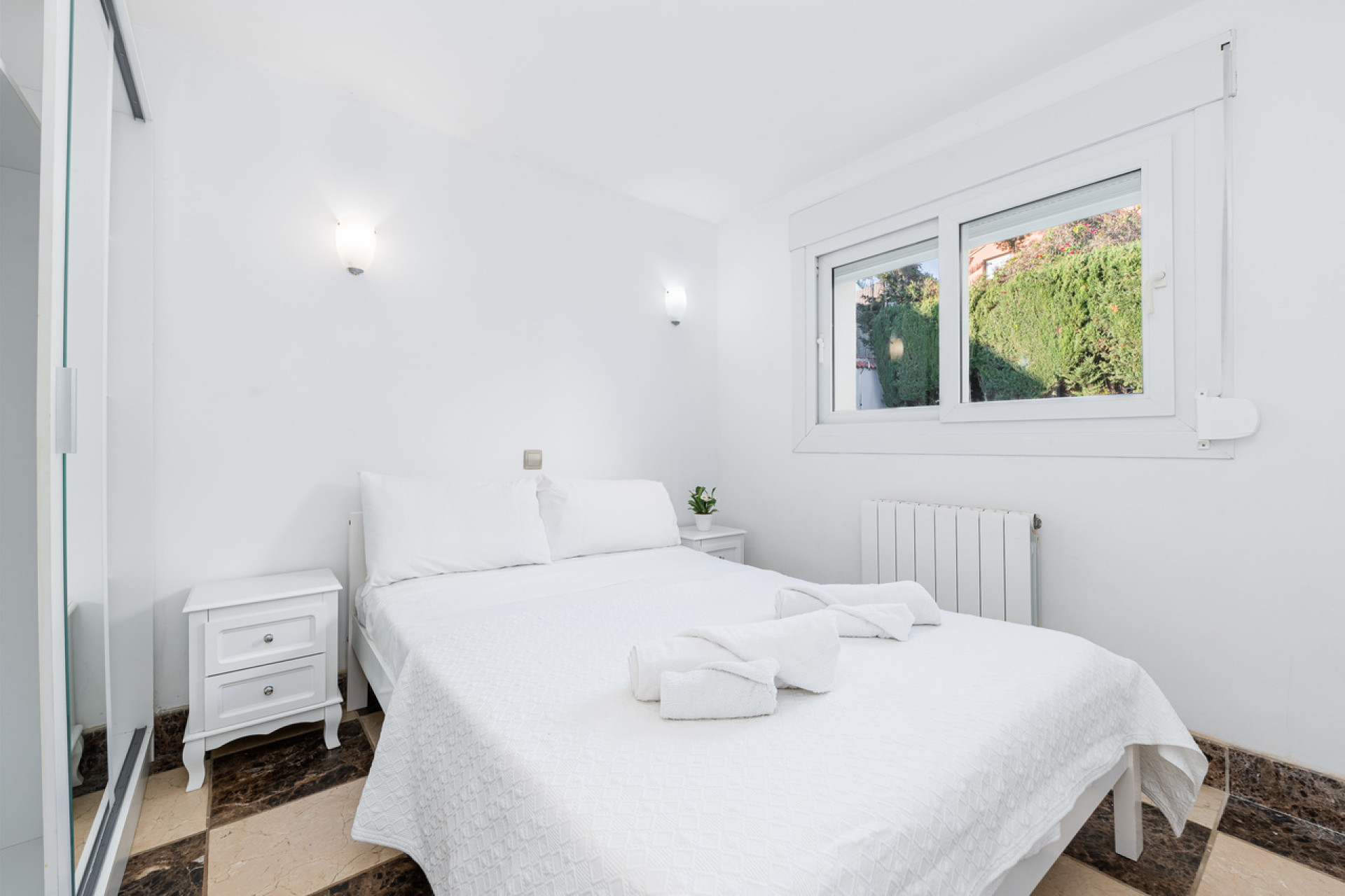 Resale - Villa -
Dehesa de Campoamor