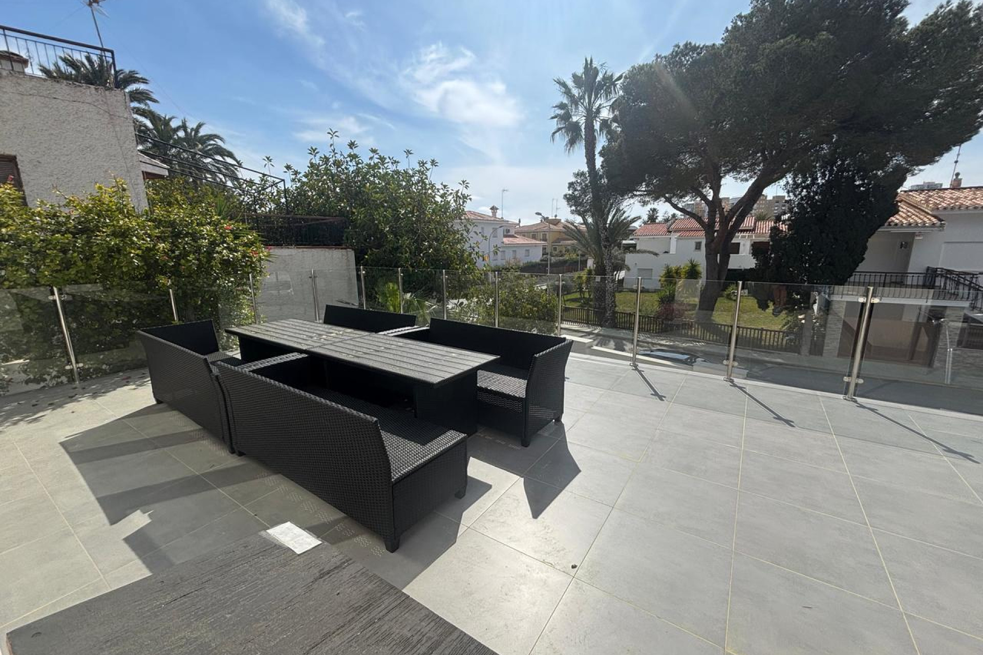 Resale - Villa -
Dehesa de Campoamor