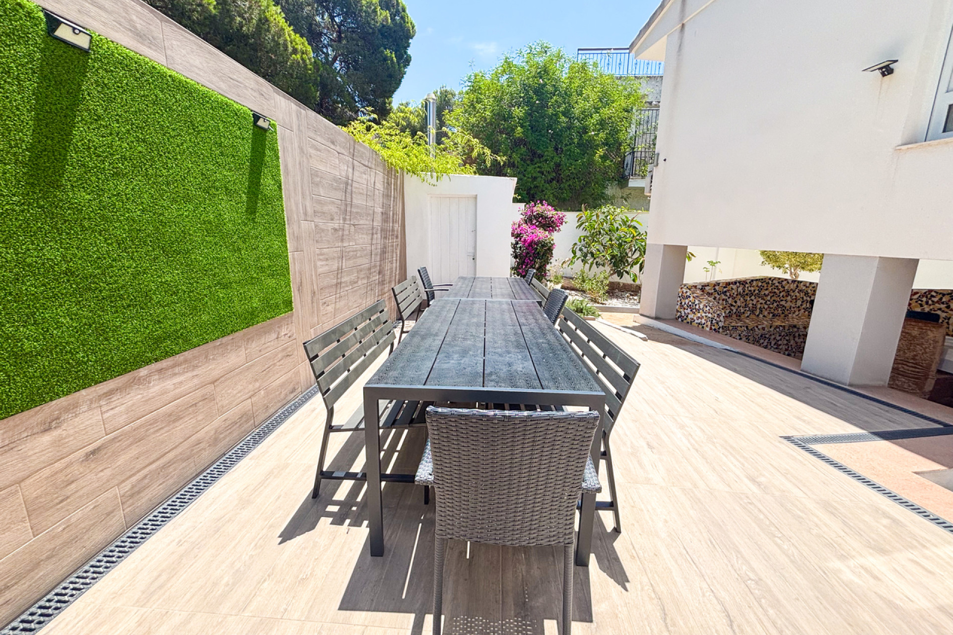 Resale - Villa -
Dehesa de Campoamor