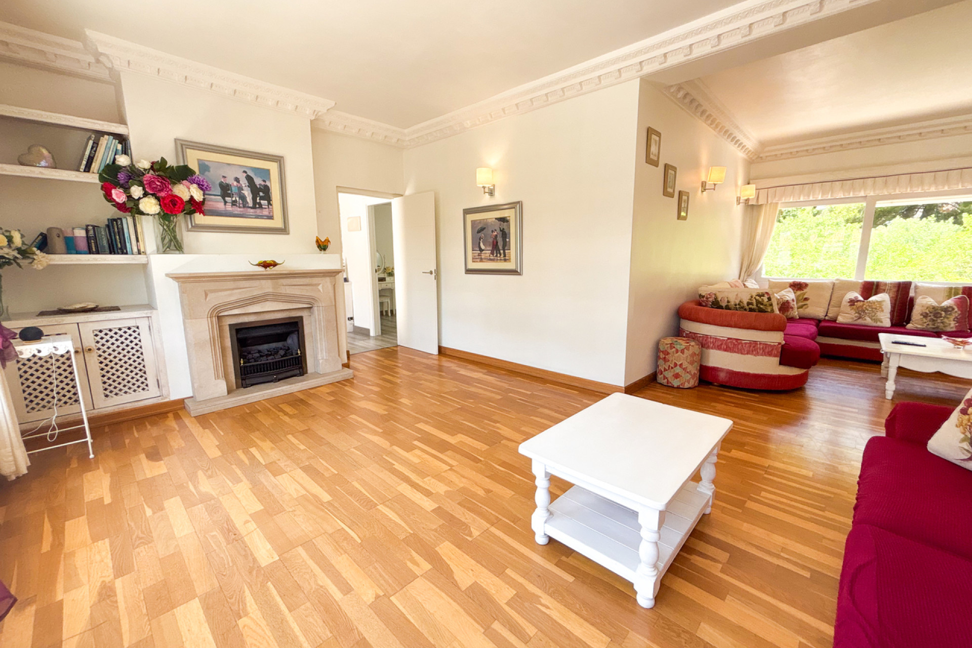 Resale - Villa -
Dehesa de Campoamor