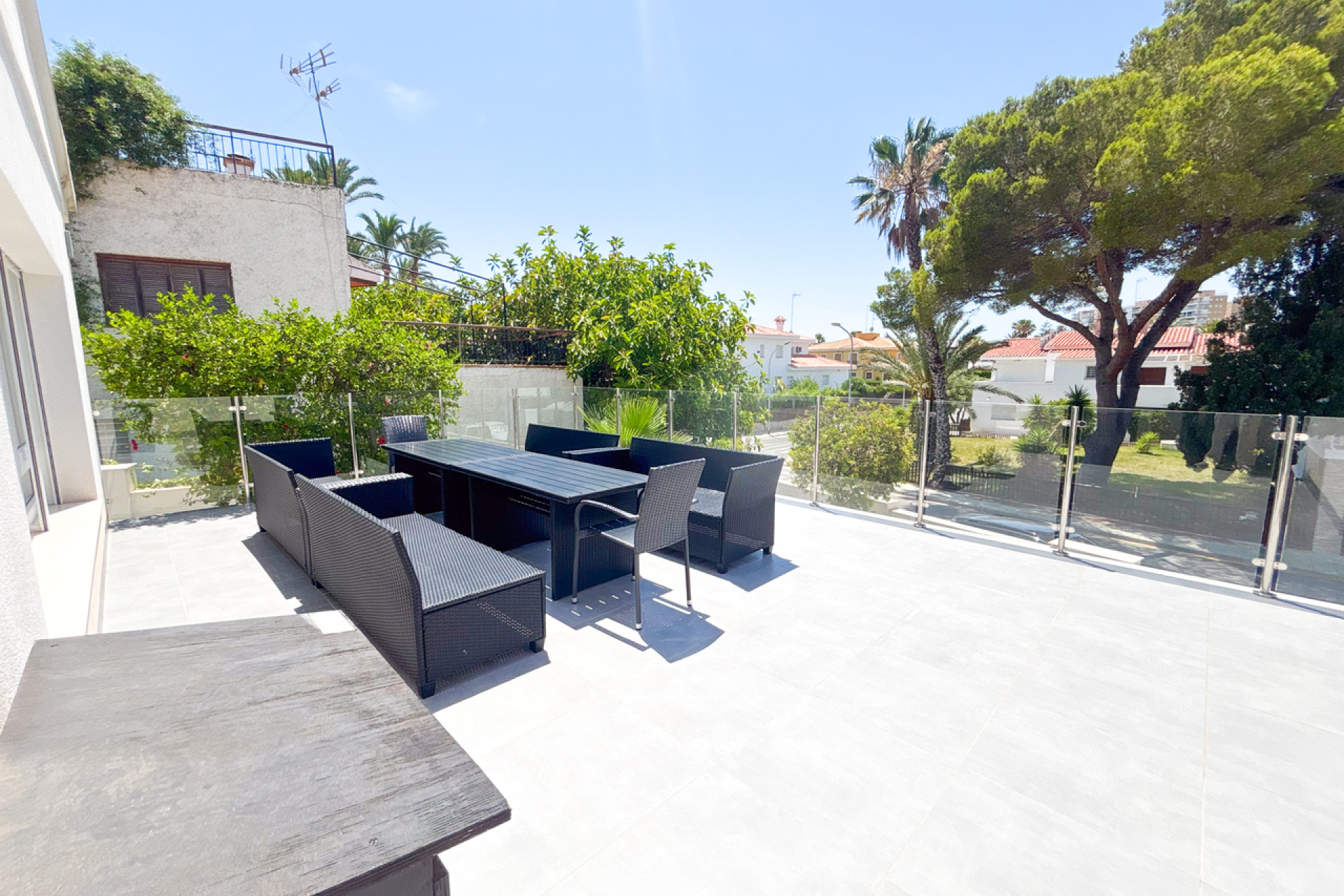 Resale - Villa -
Dehesa de Campoamor