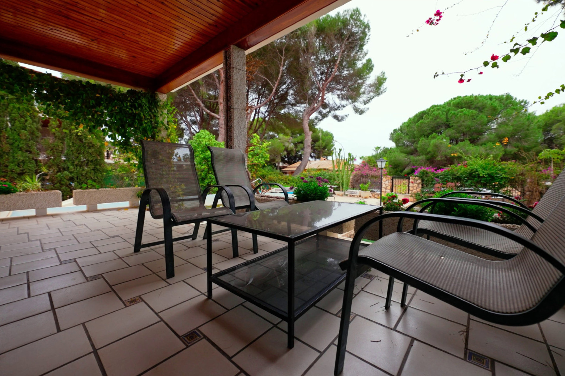 Resale - Villa -
Dehesa de Campoamor