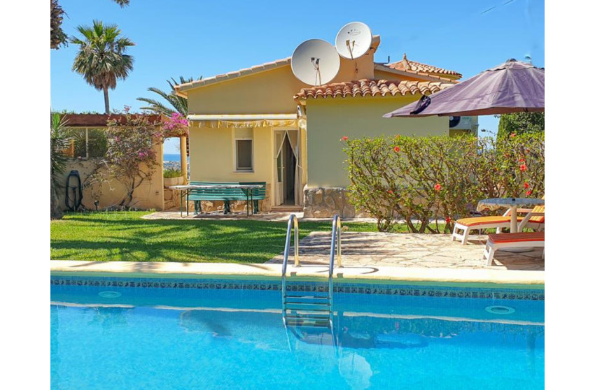 Resale - Villa -
Denia - Center