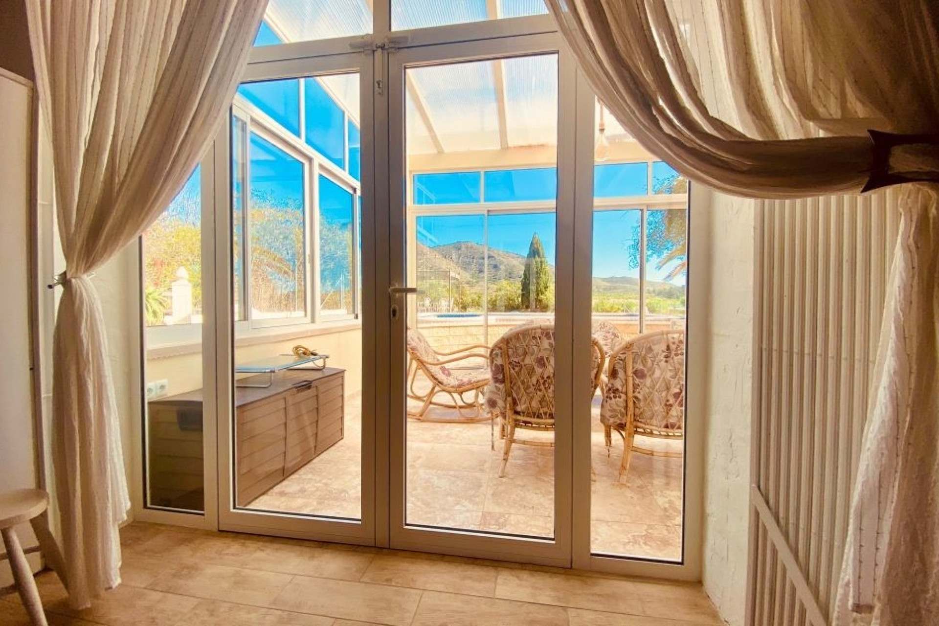 Resale - Villa -
El Canton