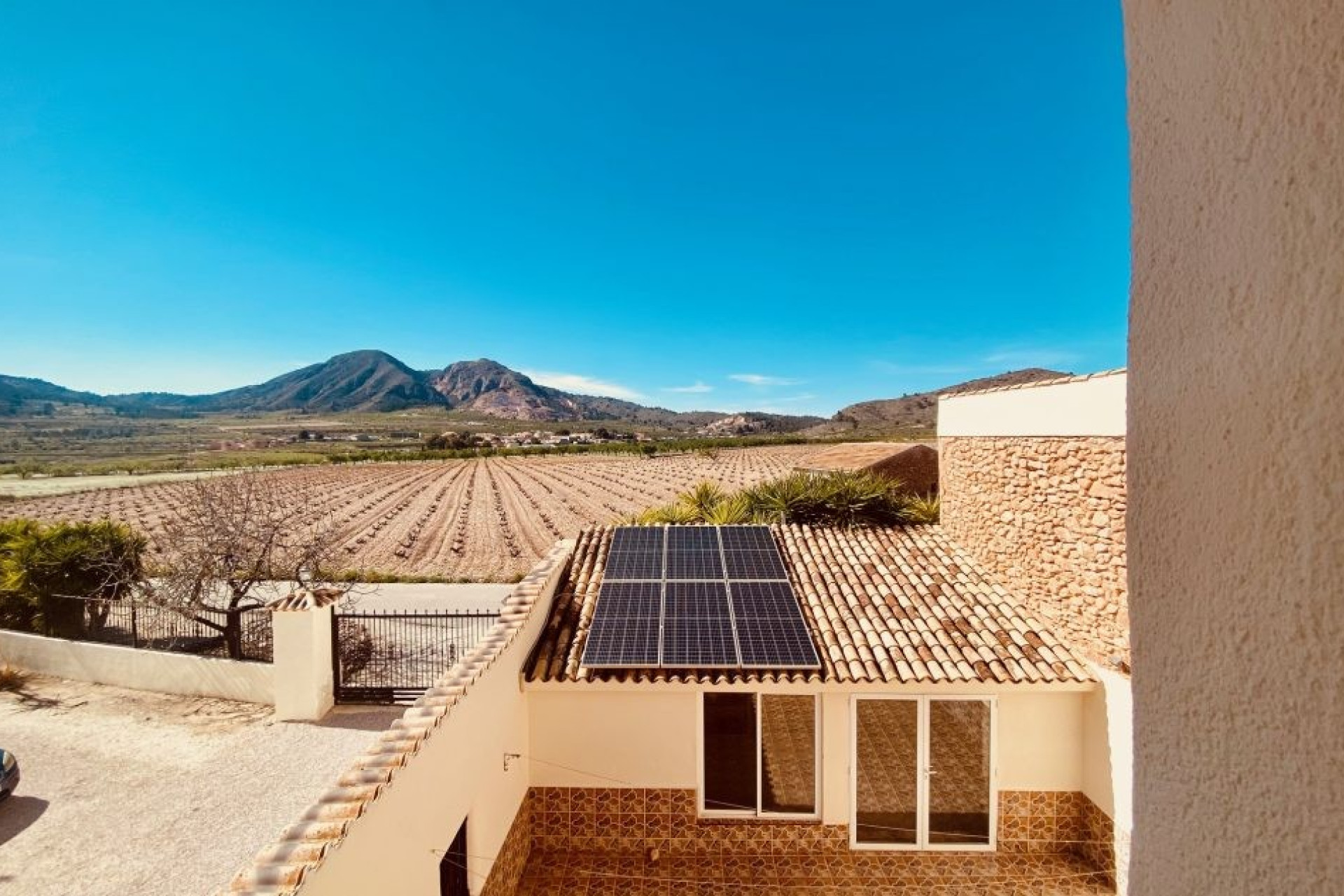 Resale - Villa -
El Canton