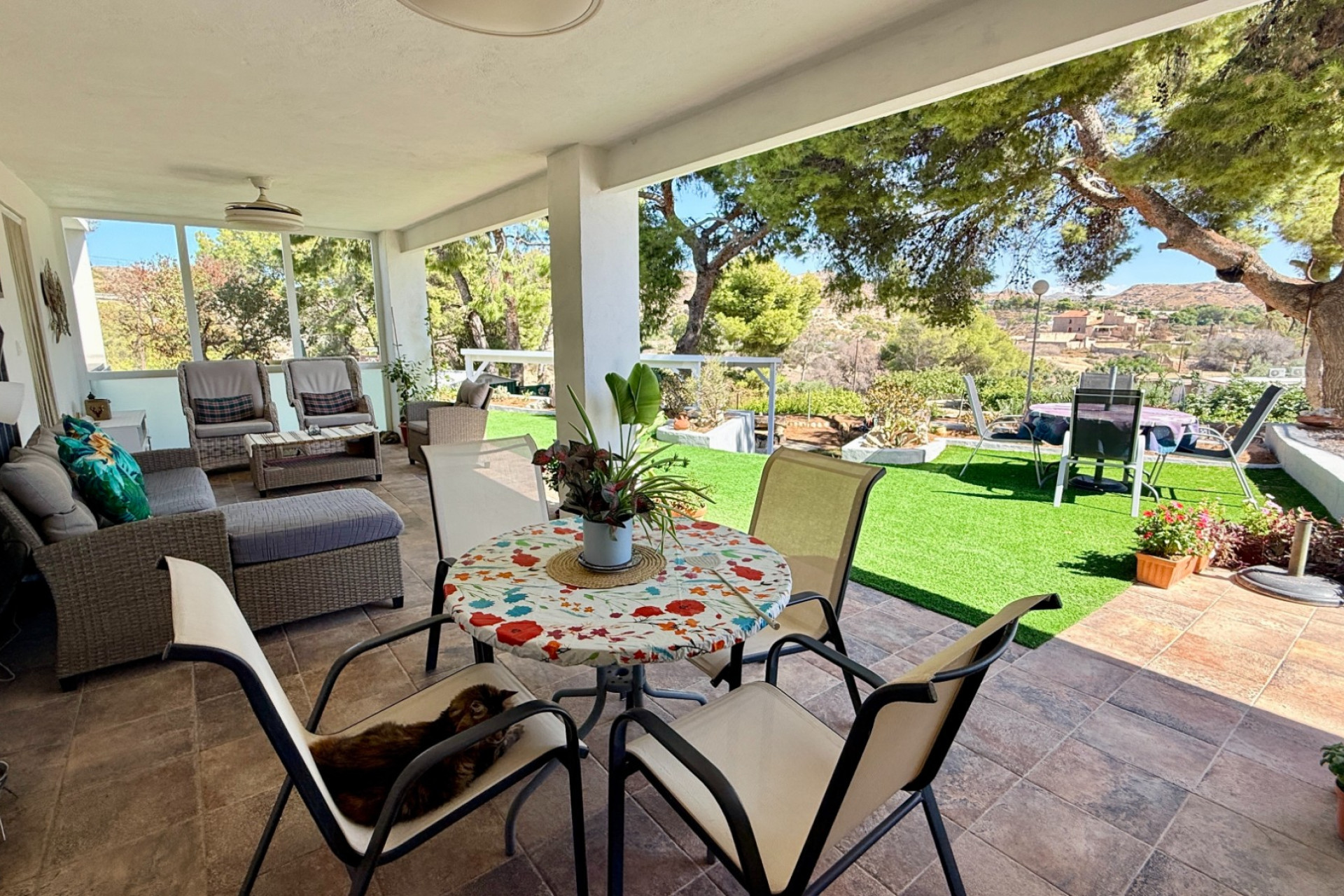 Resale - Villa -
Elche - Center