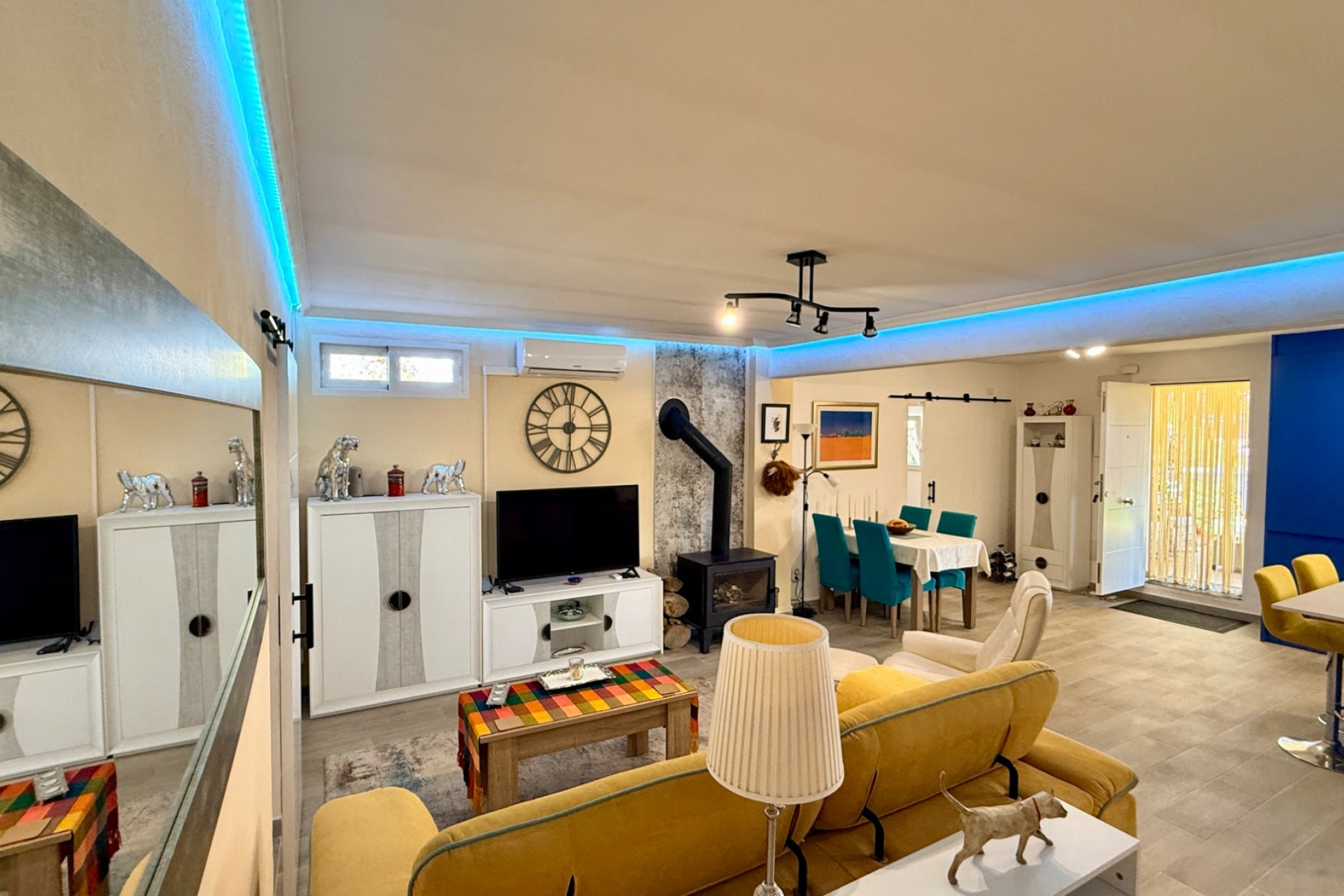 Resale - Villa -
Elche - Center