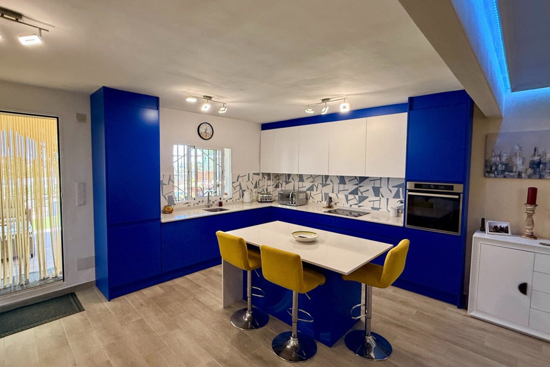 Resale - Villa -
Elche - Center