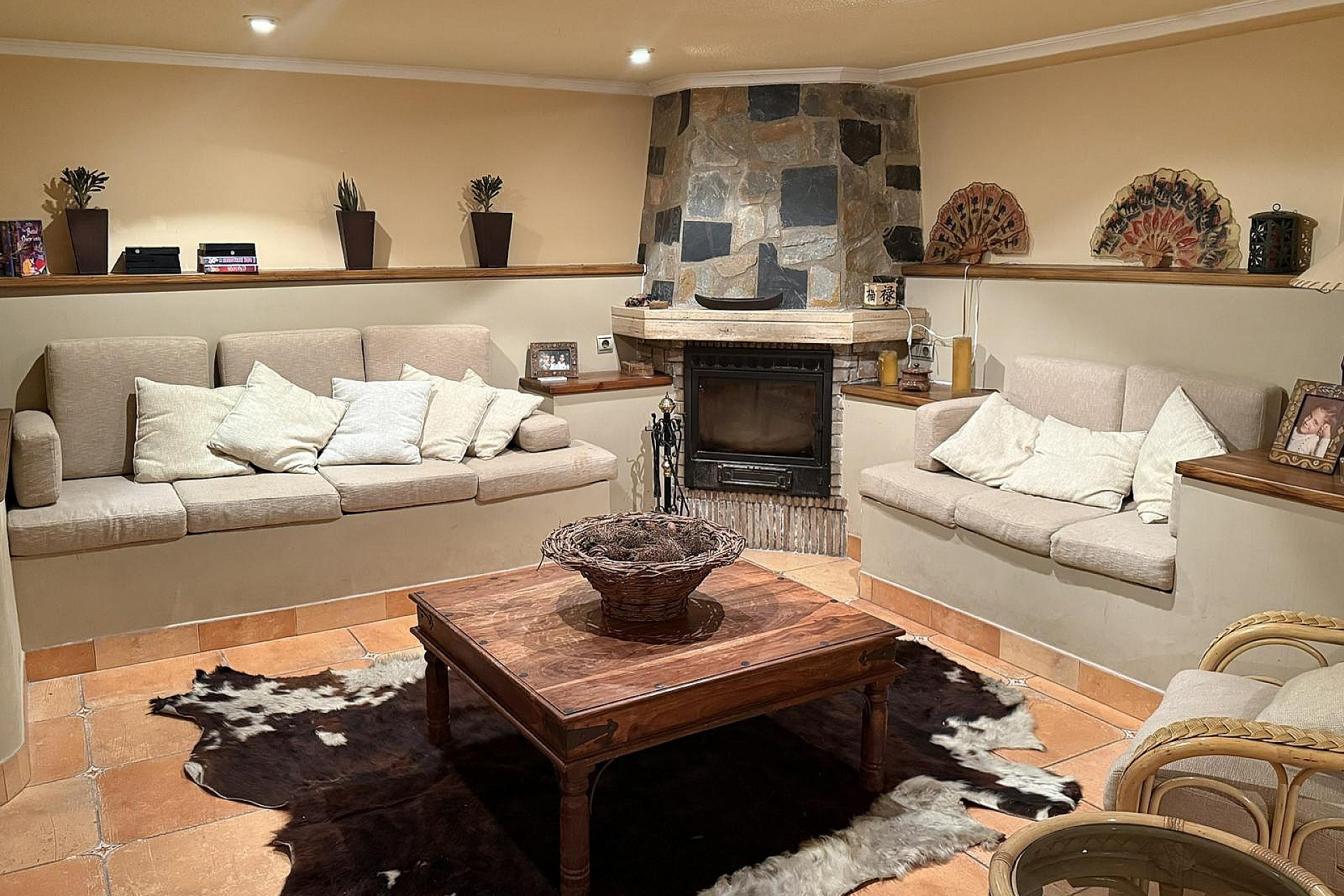 Resale - Villa -
Elda