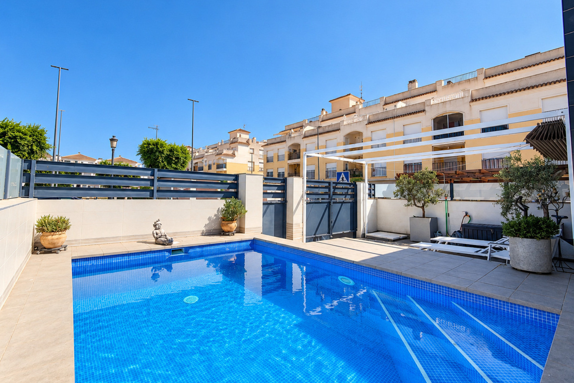 Resale - Villa -
Formentera del Segura - Costa Blanca